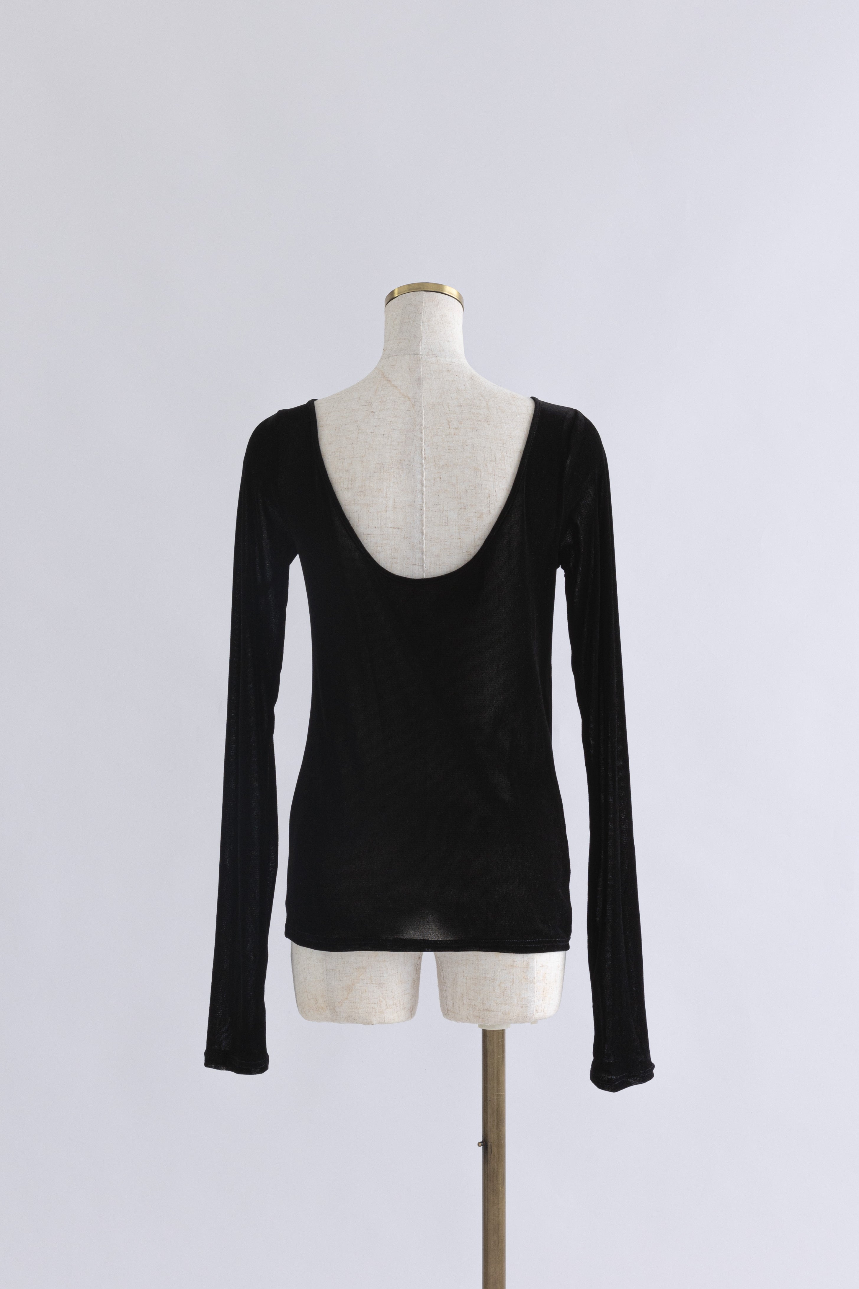 Flocked Tulle Back Open Top
