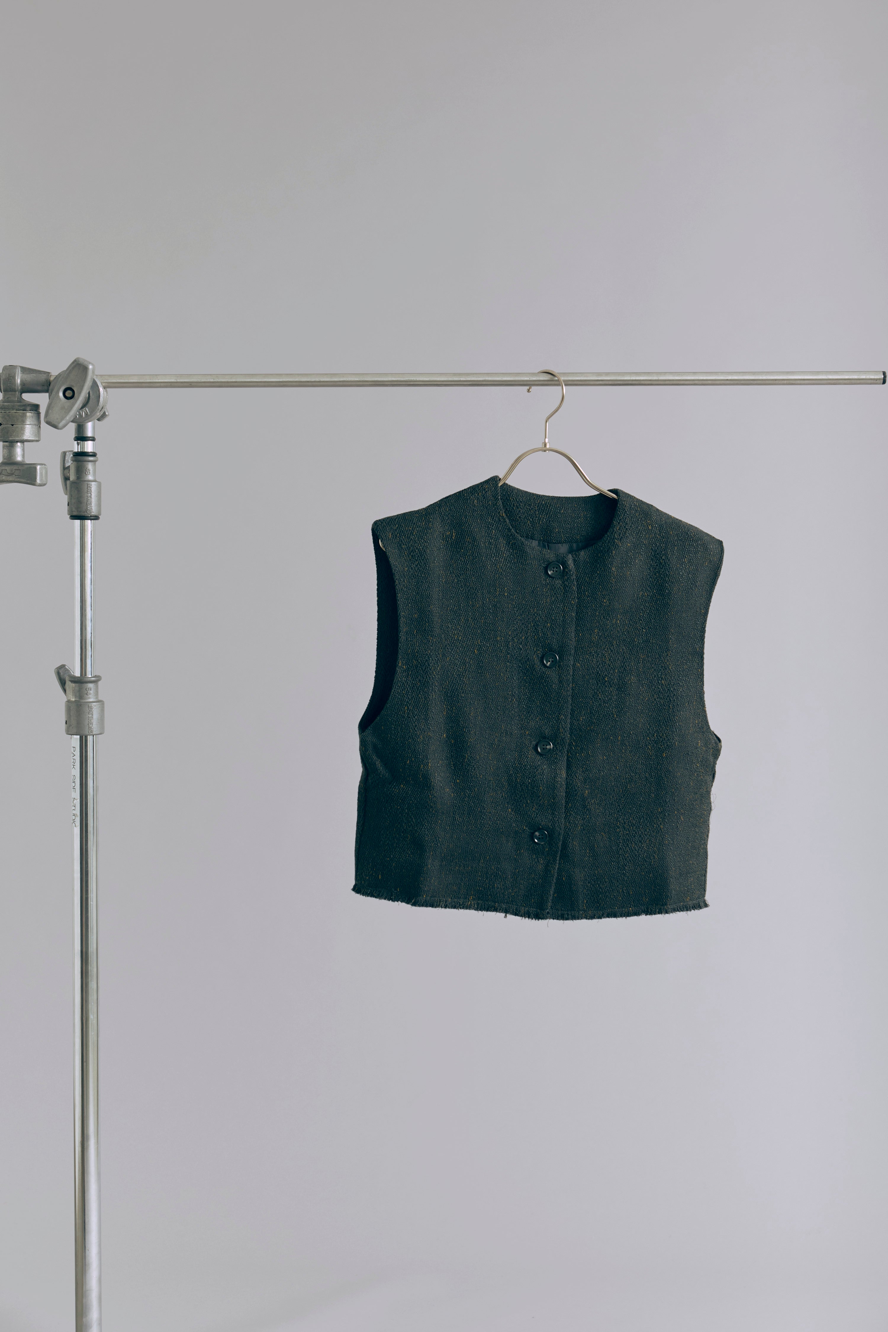 Cropped Tweed Gilet
