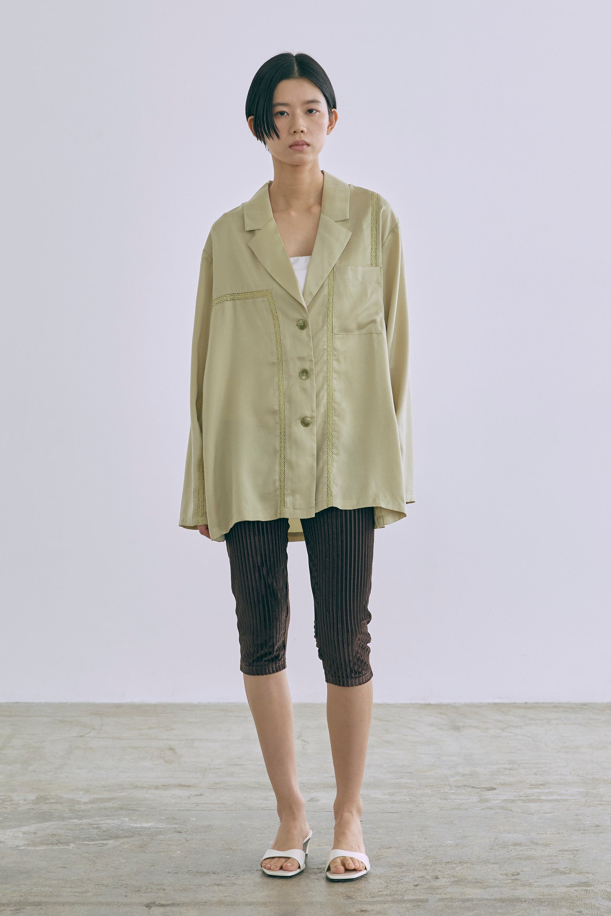 着用カラー:イエローグリーン モデル身長:170㎝