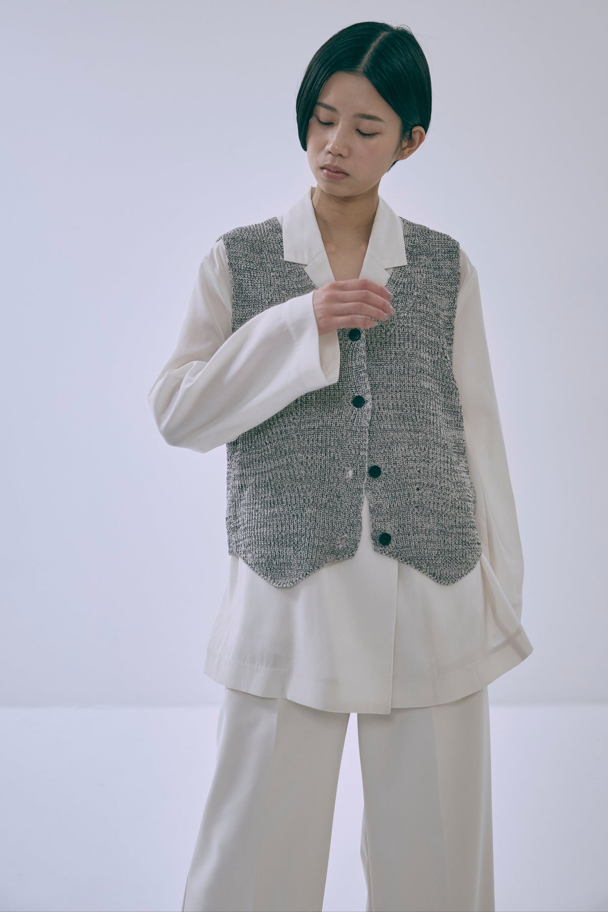 Melange Knit Gilet オフホワイト size:F model:170cm chii