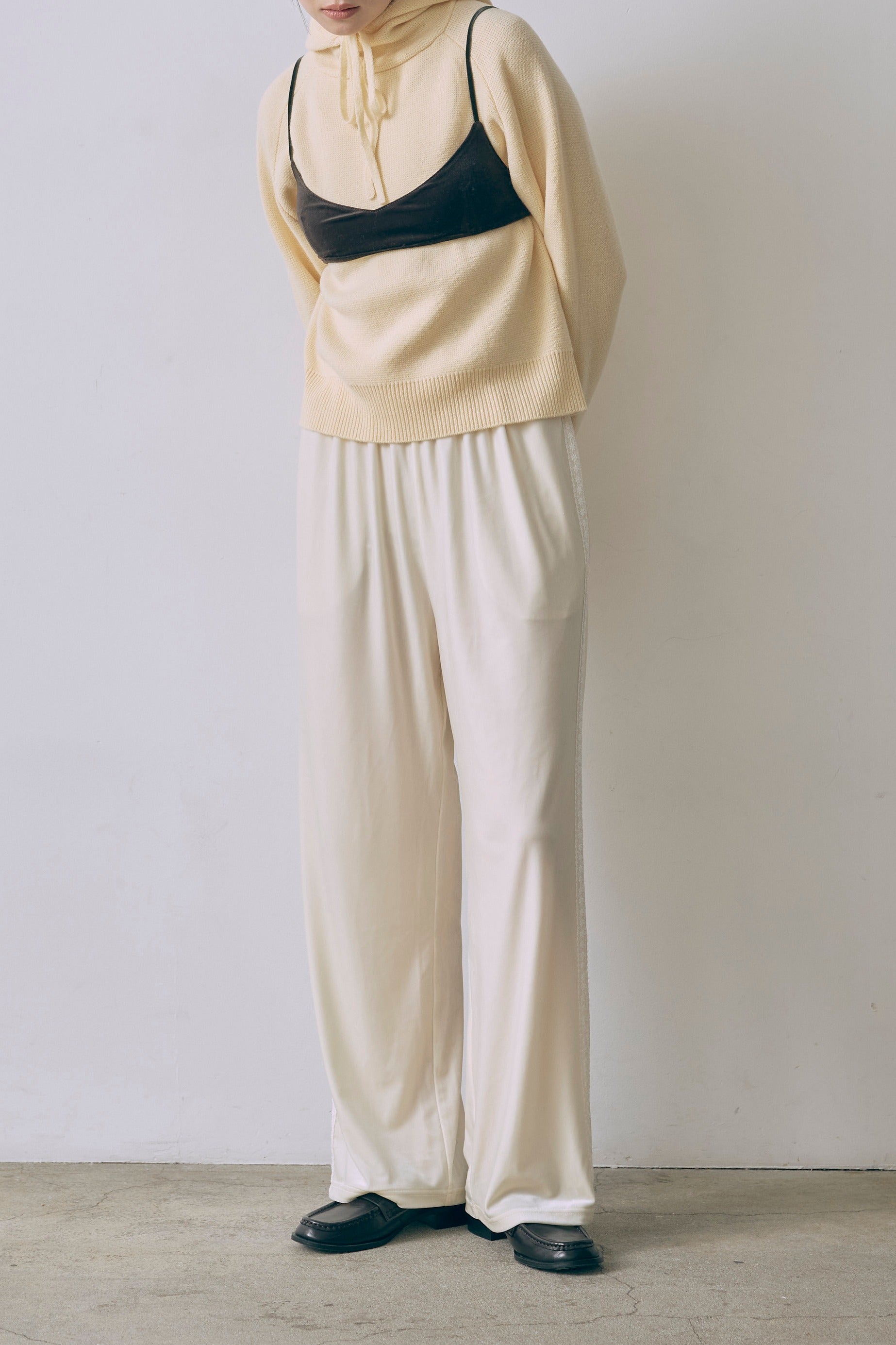 Side Lace Velour Easy Pants アイボリー size:1 model:171cm YUUMIKO