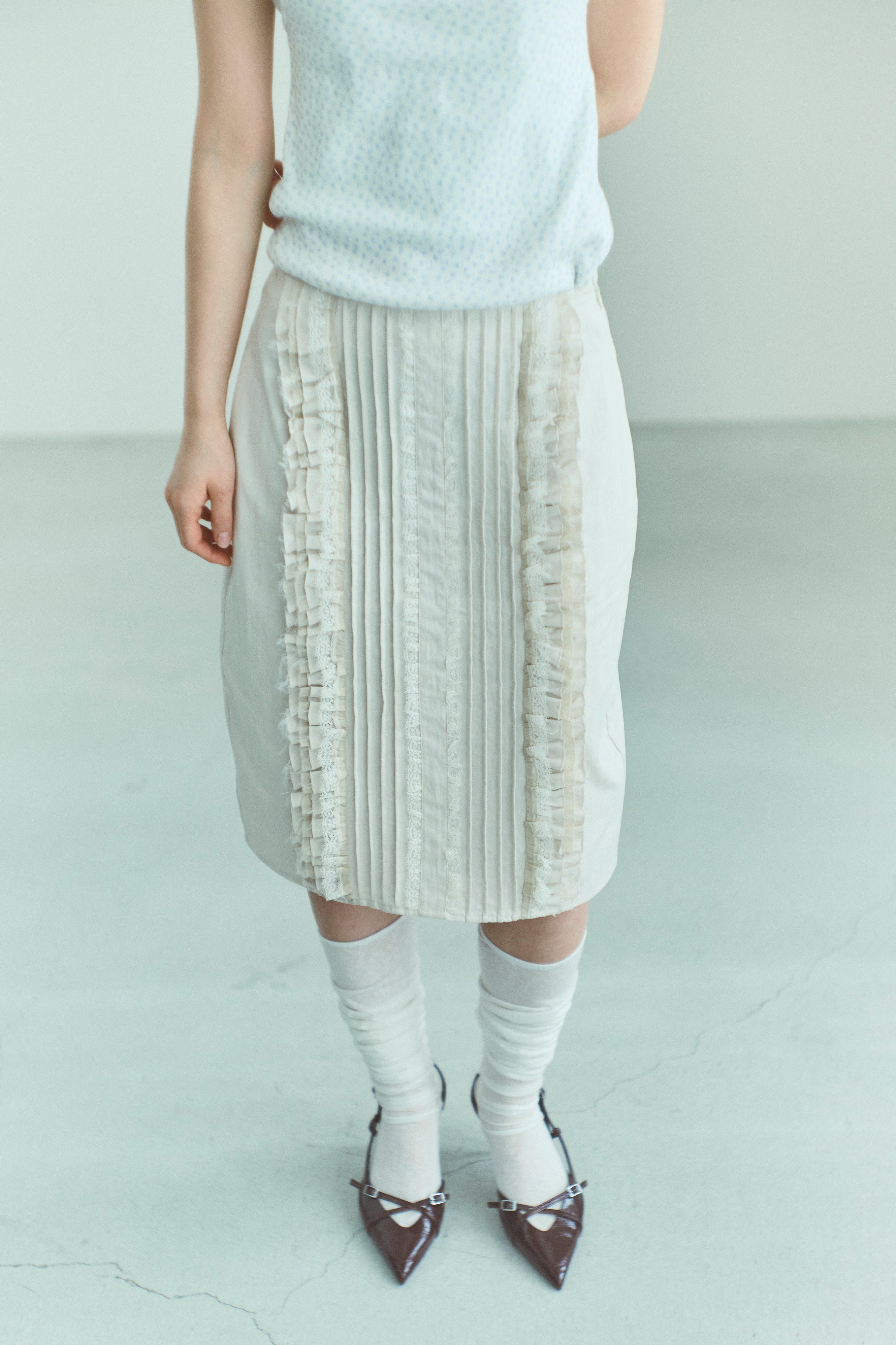 着用カラー:アイボリー 着用サイズ:1 モデル身長:162cm