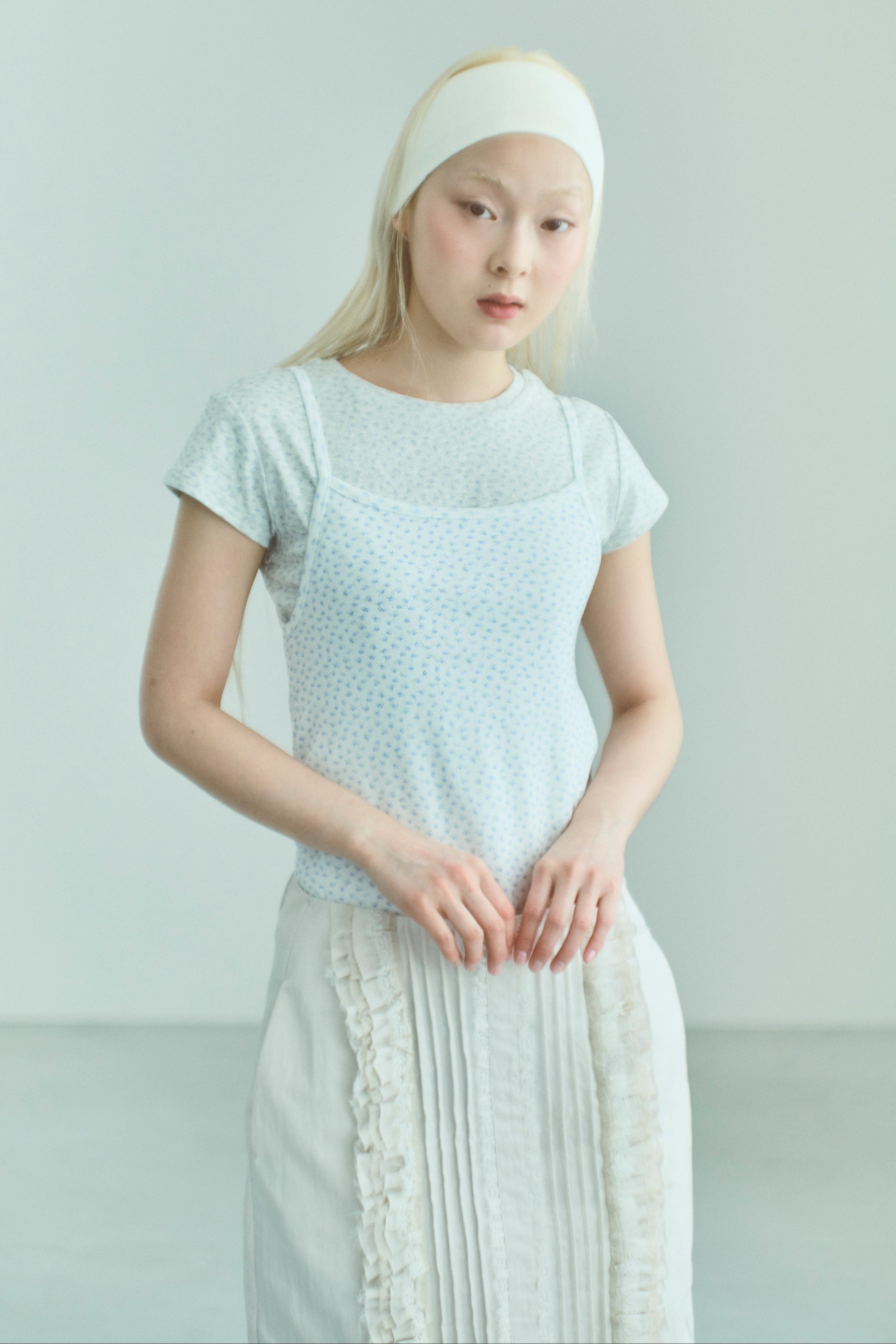 着用カラー:オートミール モデル身長:162㎝