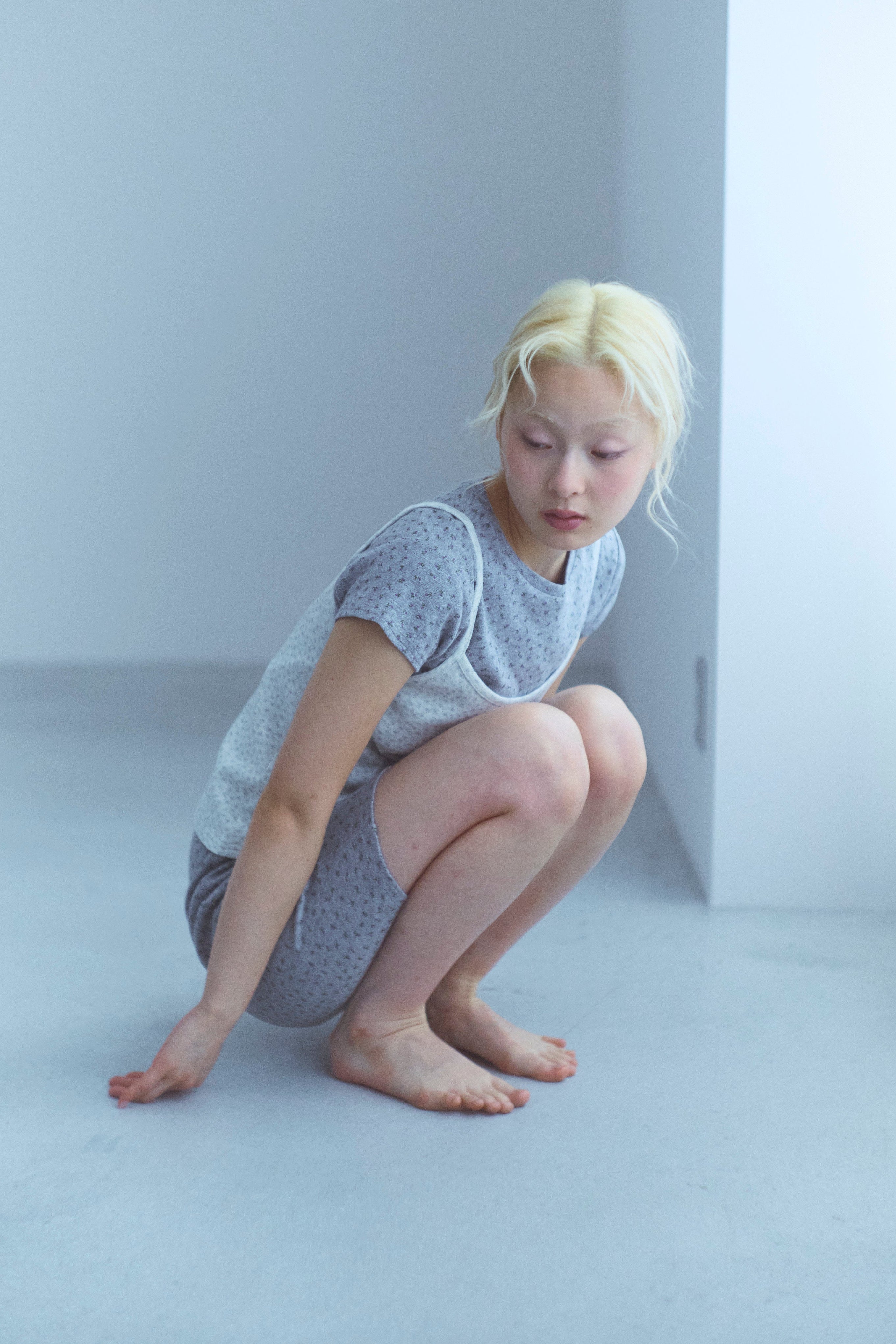 着用カラー:杢グレー モデル身長:162㎝