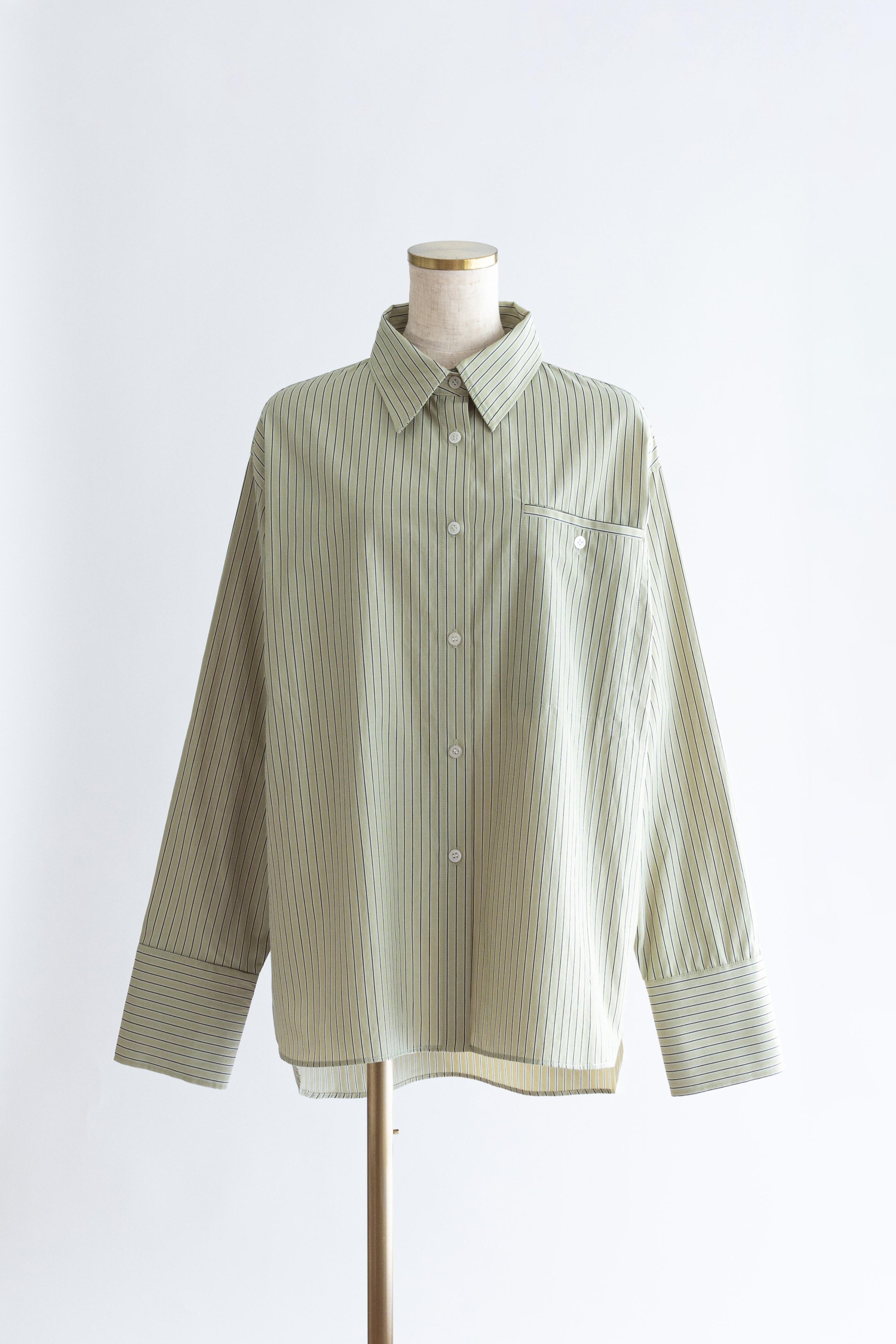 着用カラー:グリーン