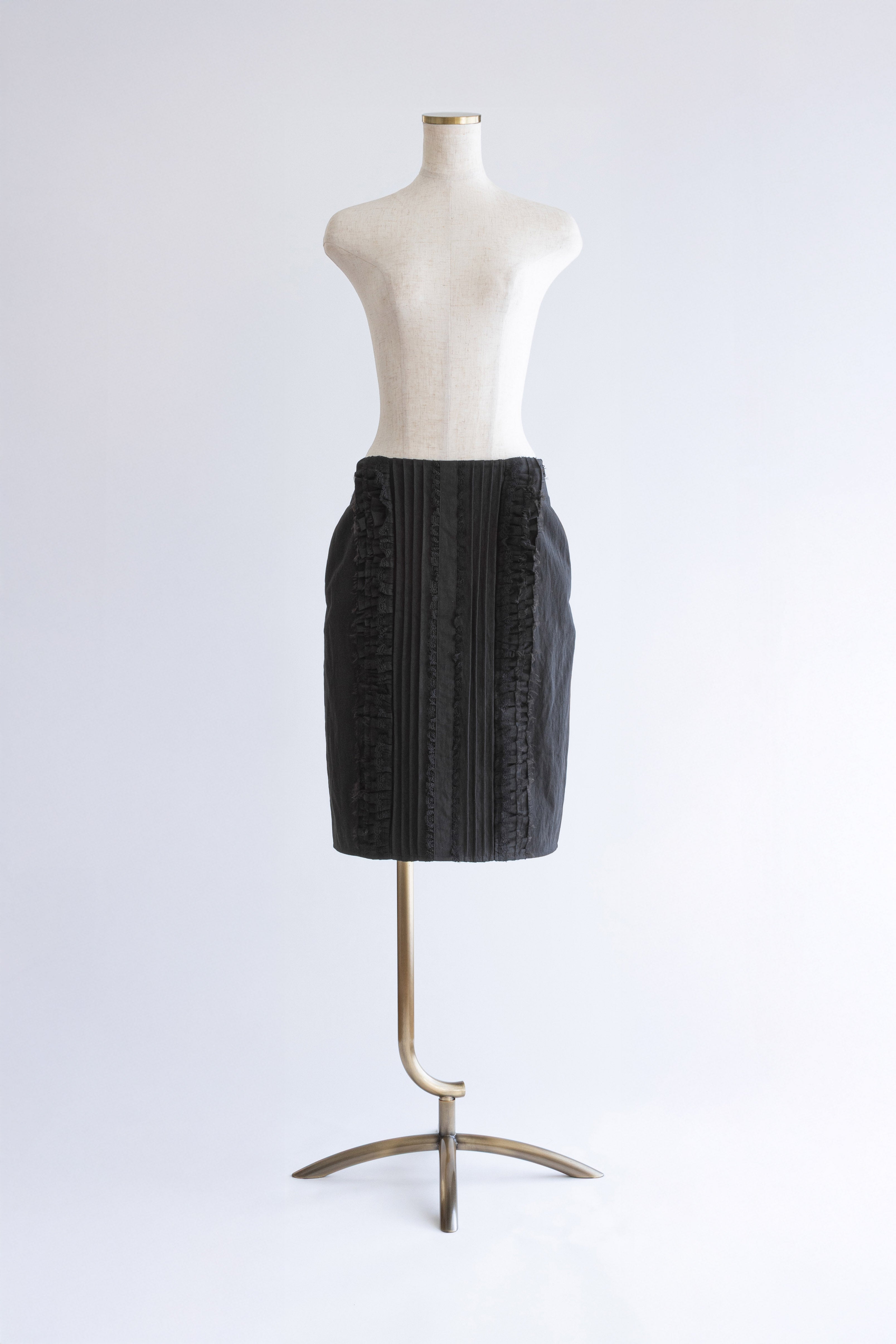 着用カラー:ブラック