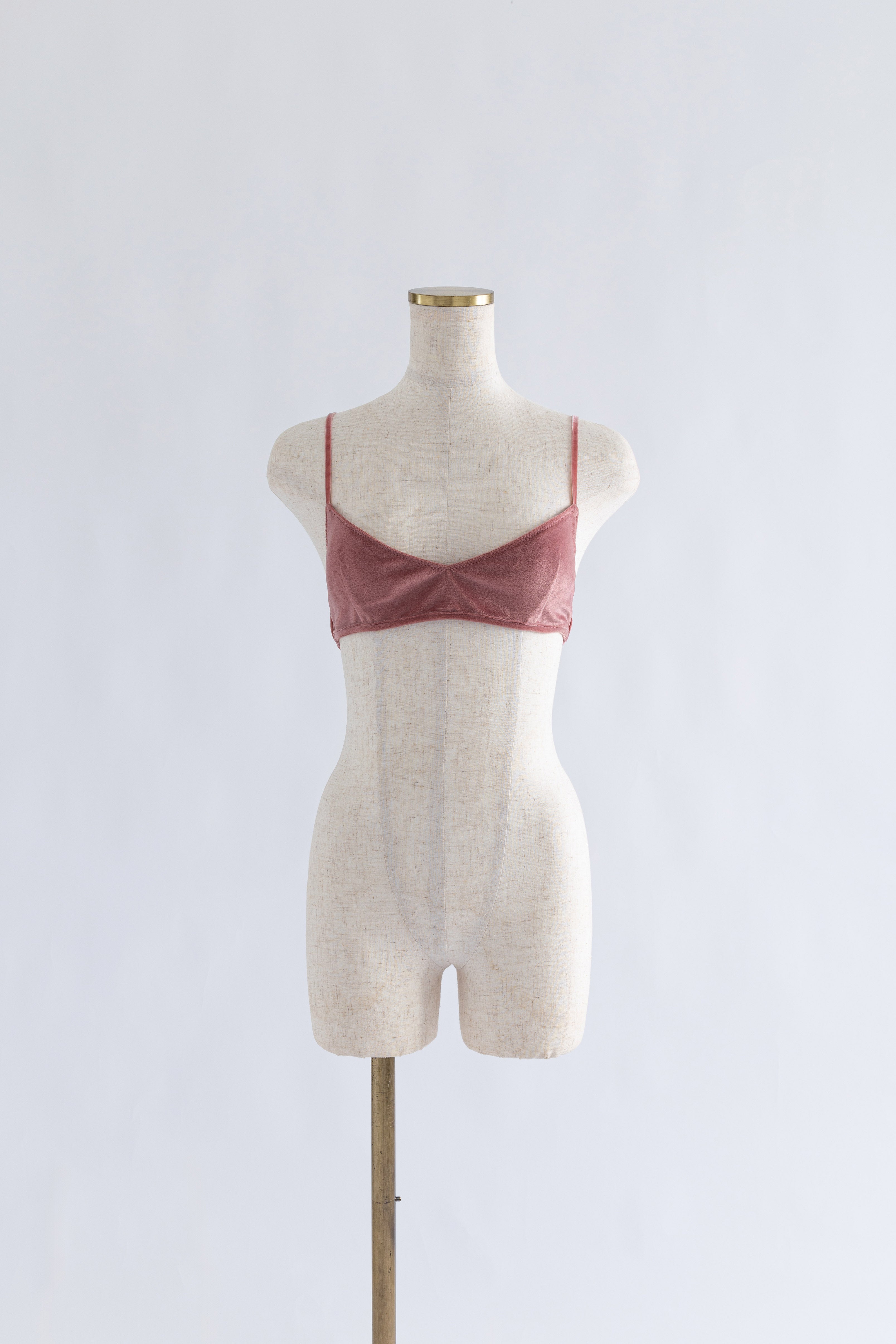 着用カラー:ピンク