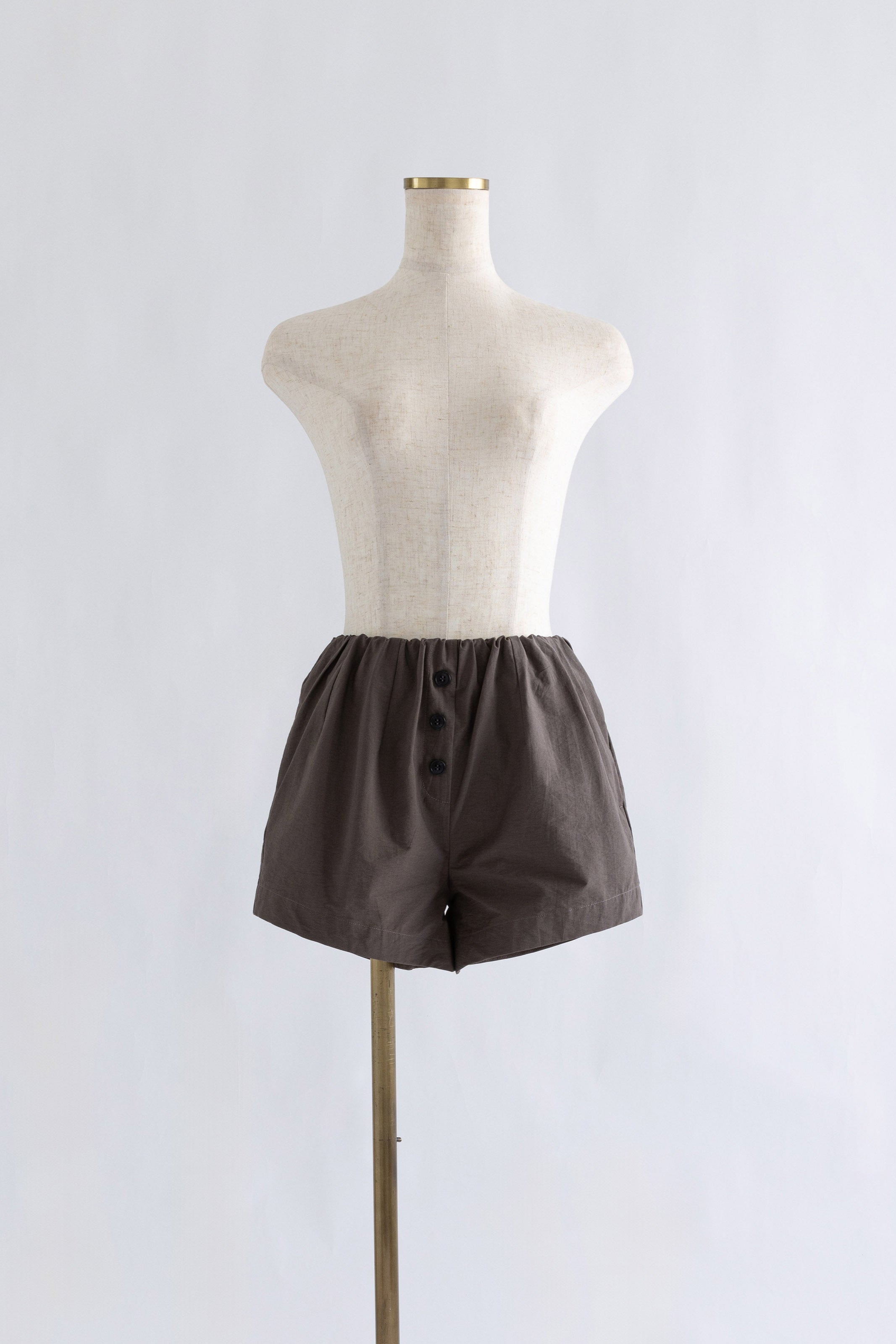 着用カラー:モカ