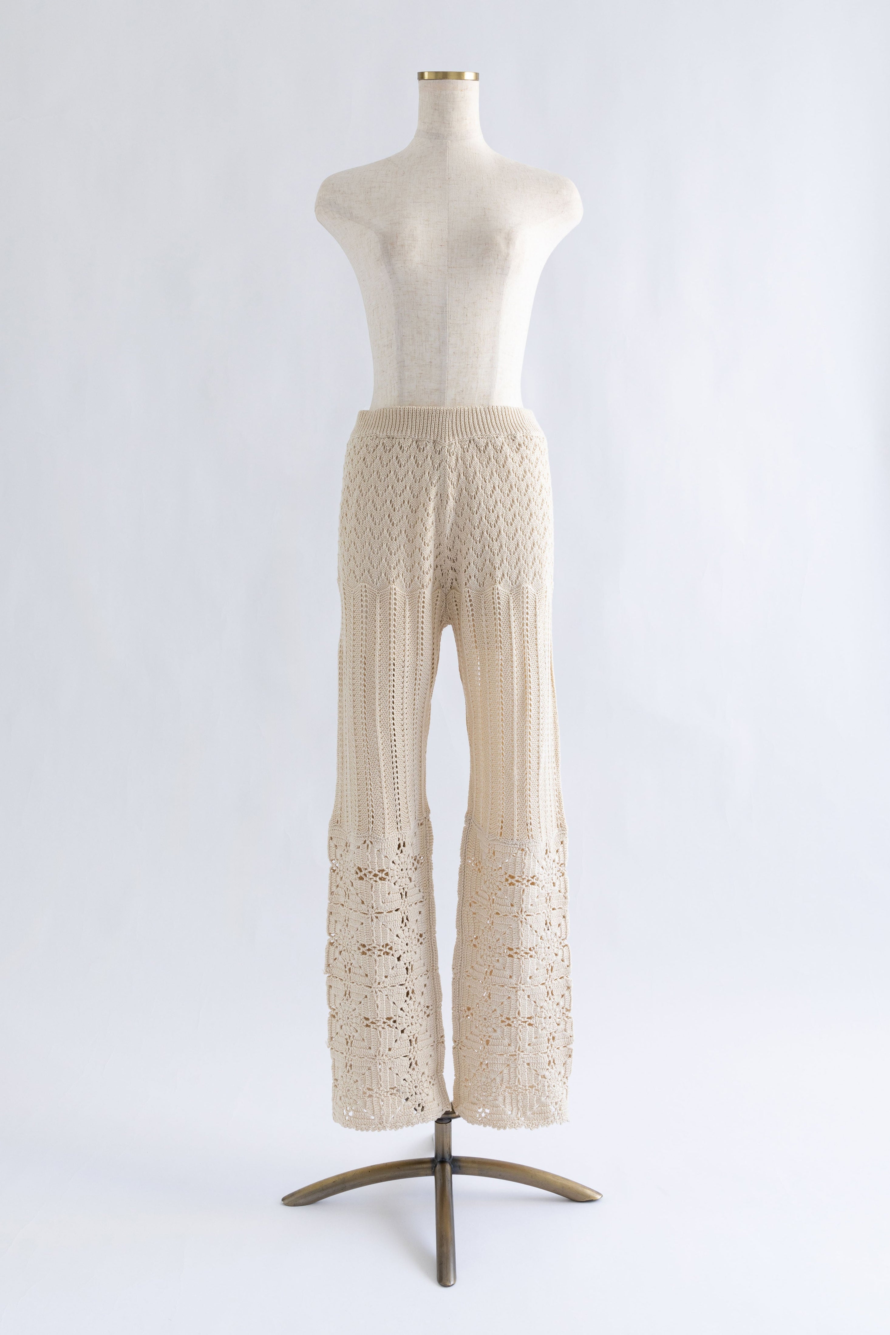 着用カラー:アイボリー