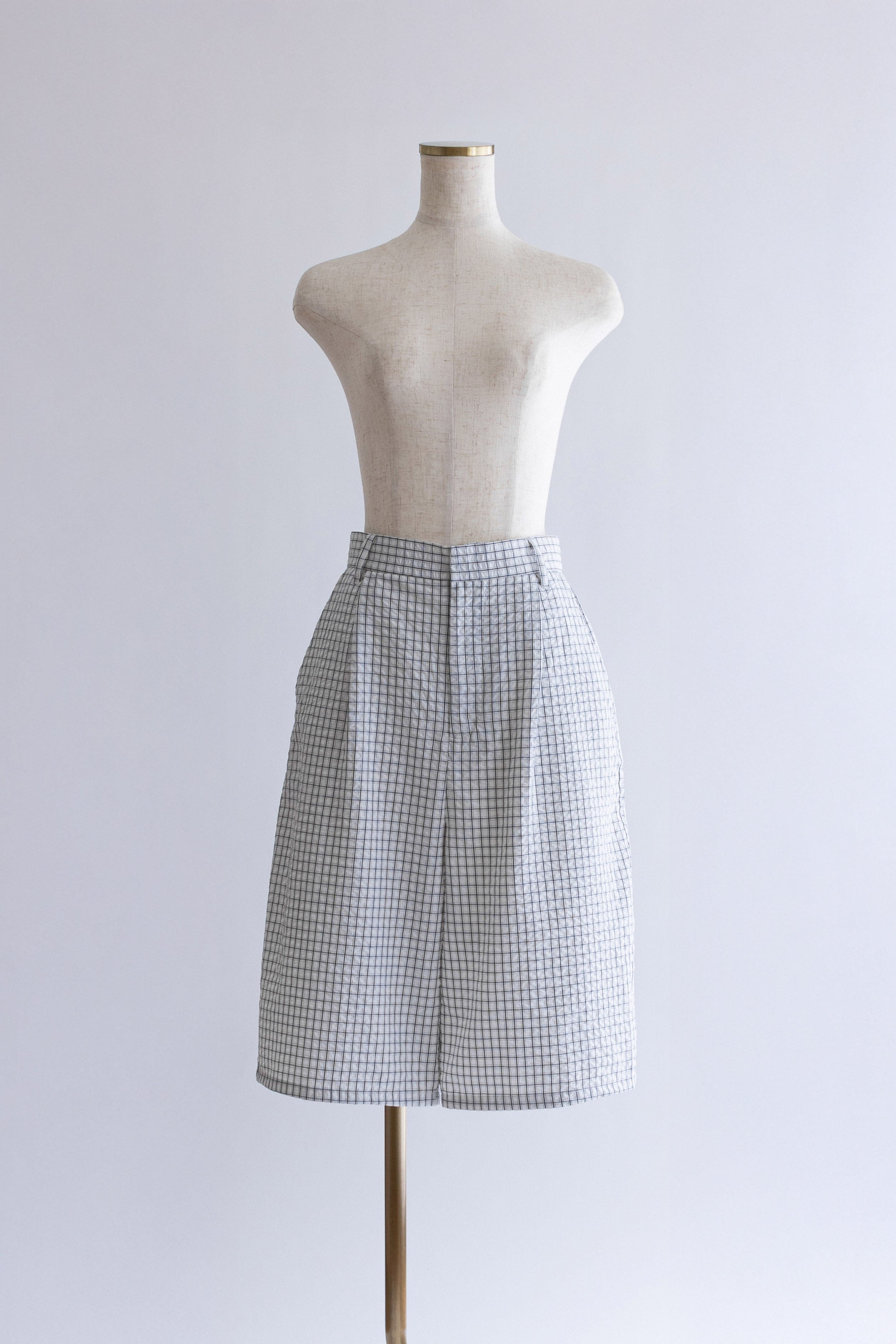 着用カラー:アイボリー