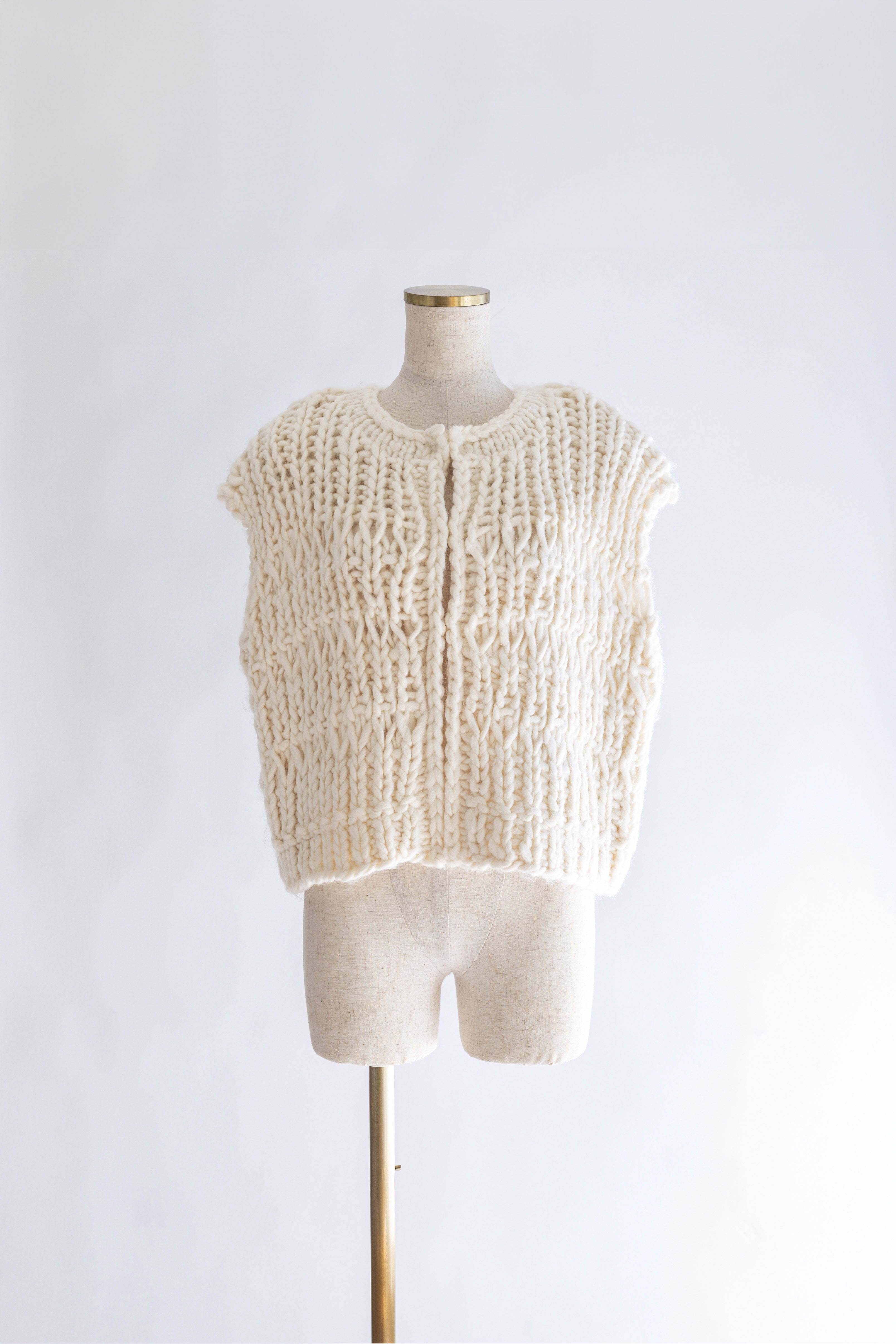 着用カラー:アイボリー