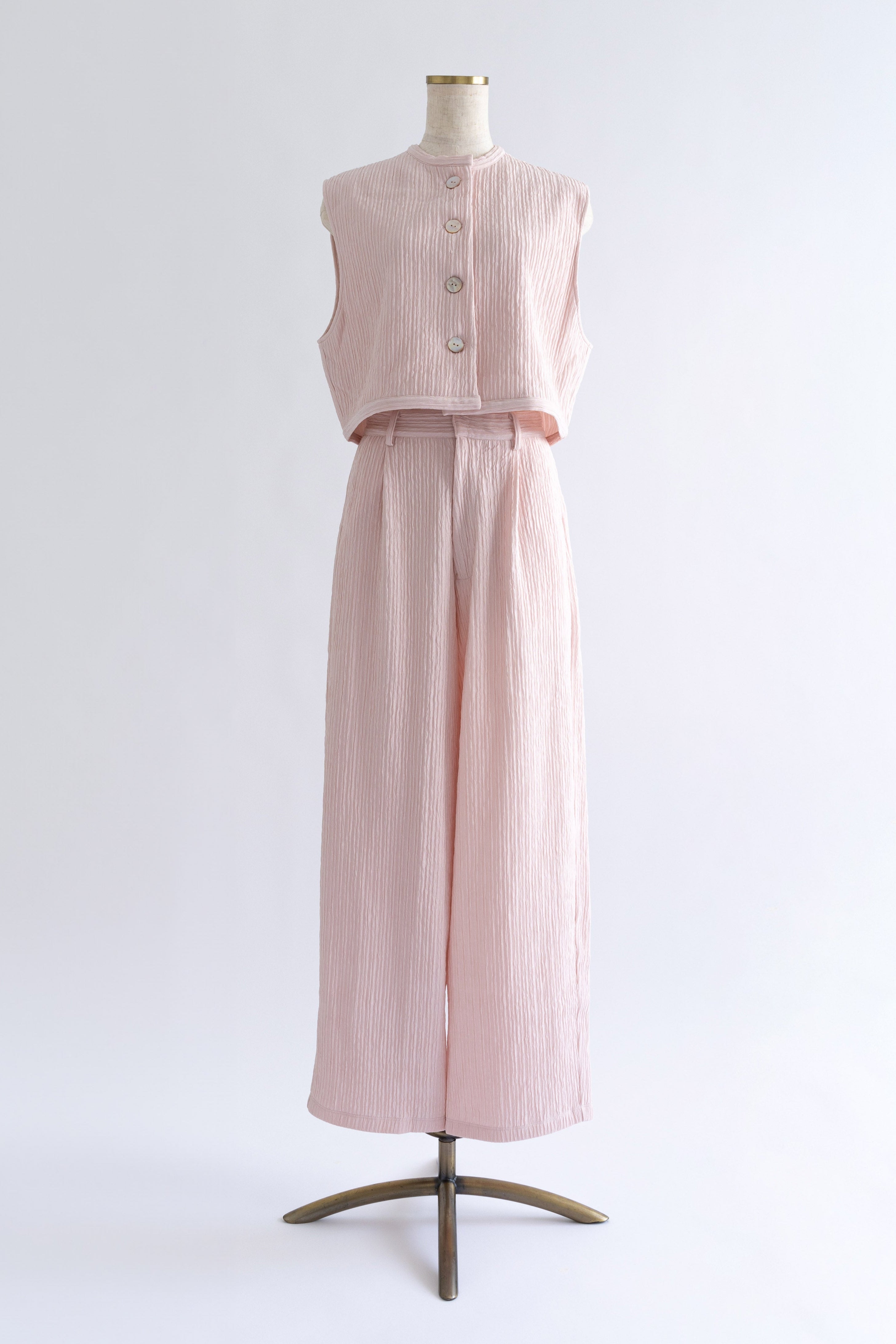 着用カラー:ピンク