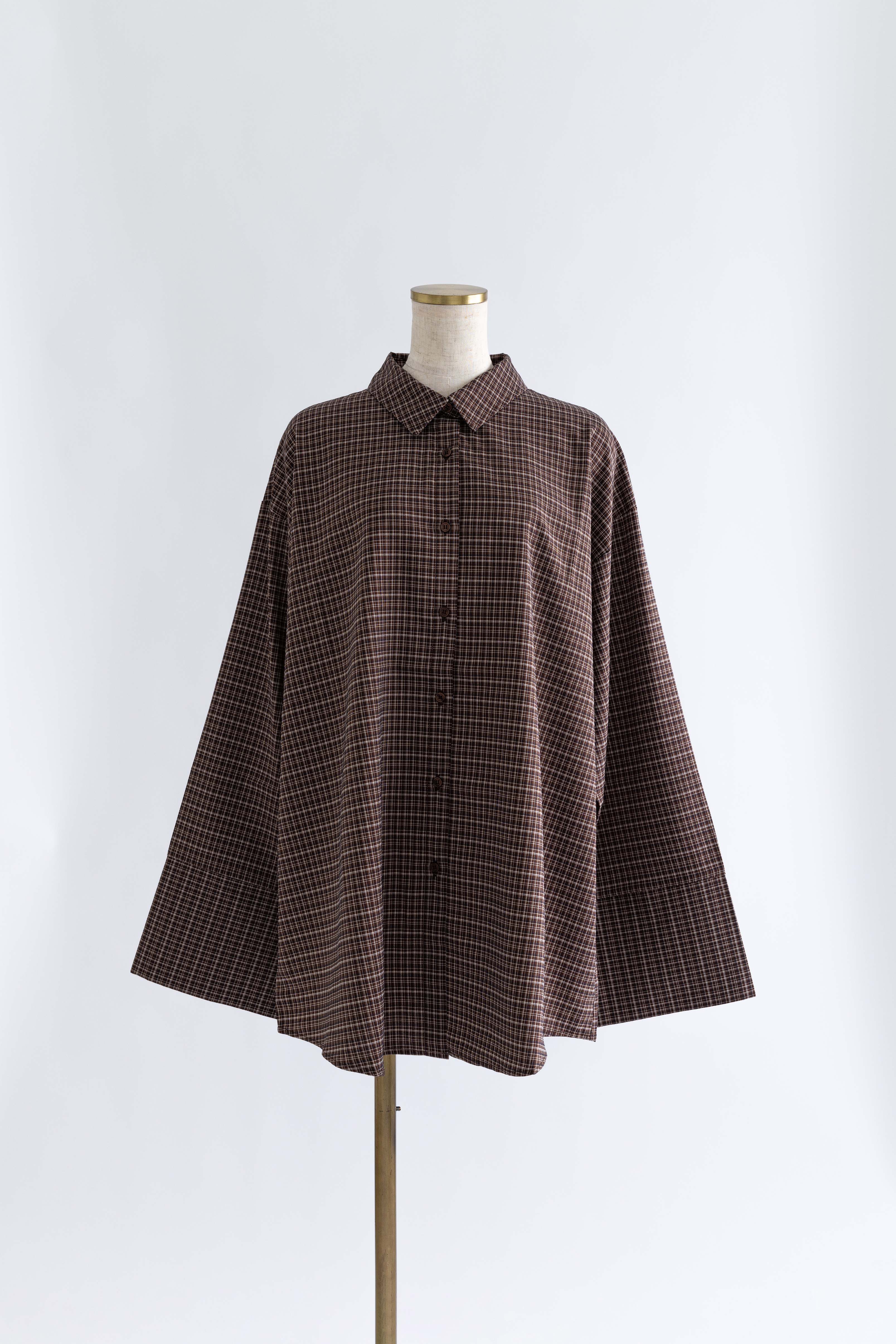 着用カラー:ブラウン