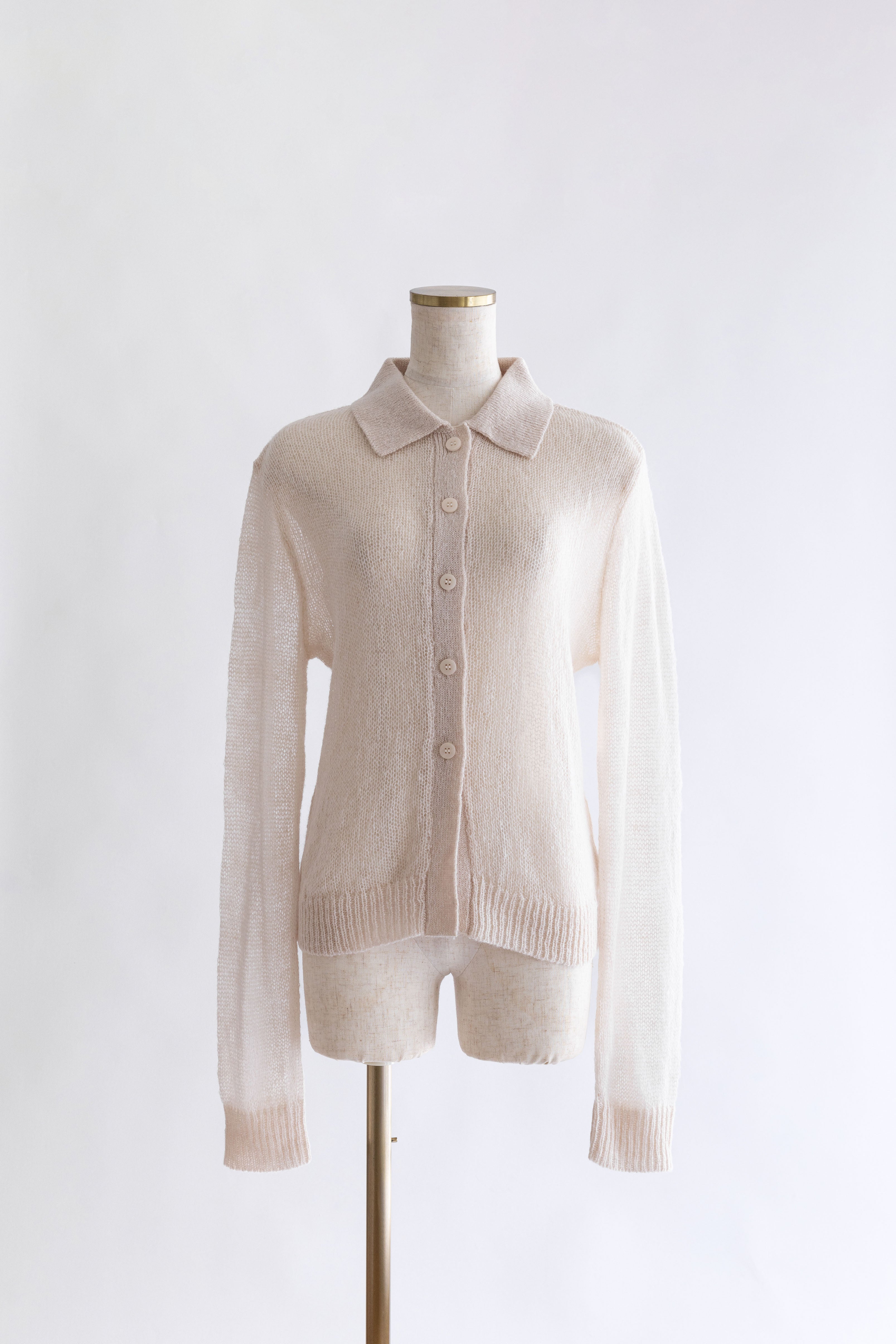 着用カラー:アイボリー