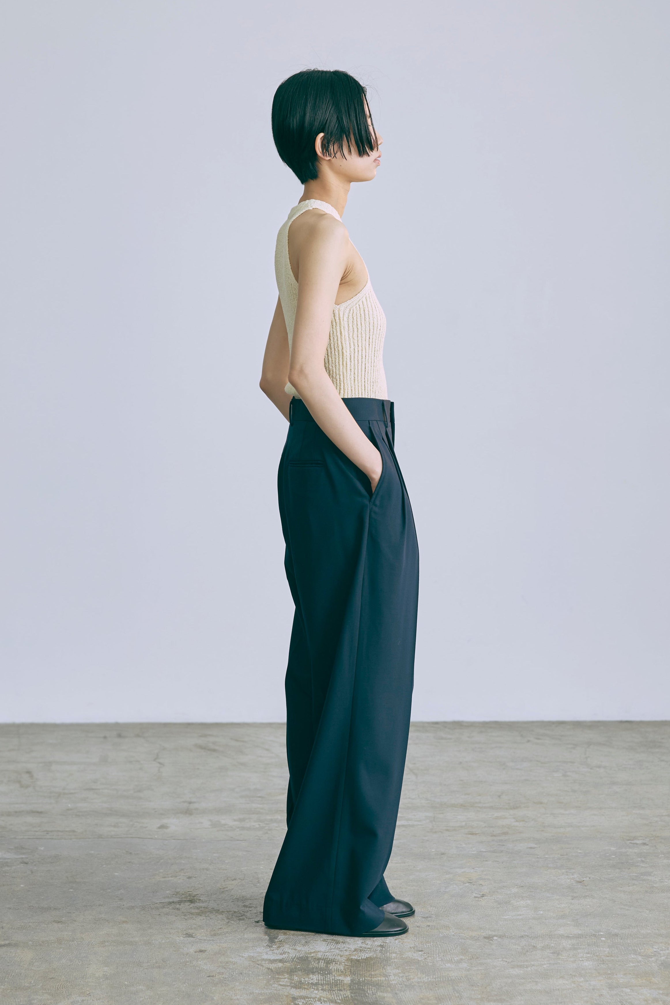 【Set Up】Semi-Wide Trousers