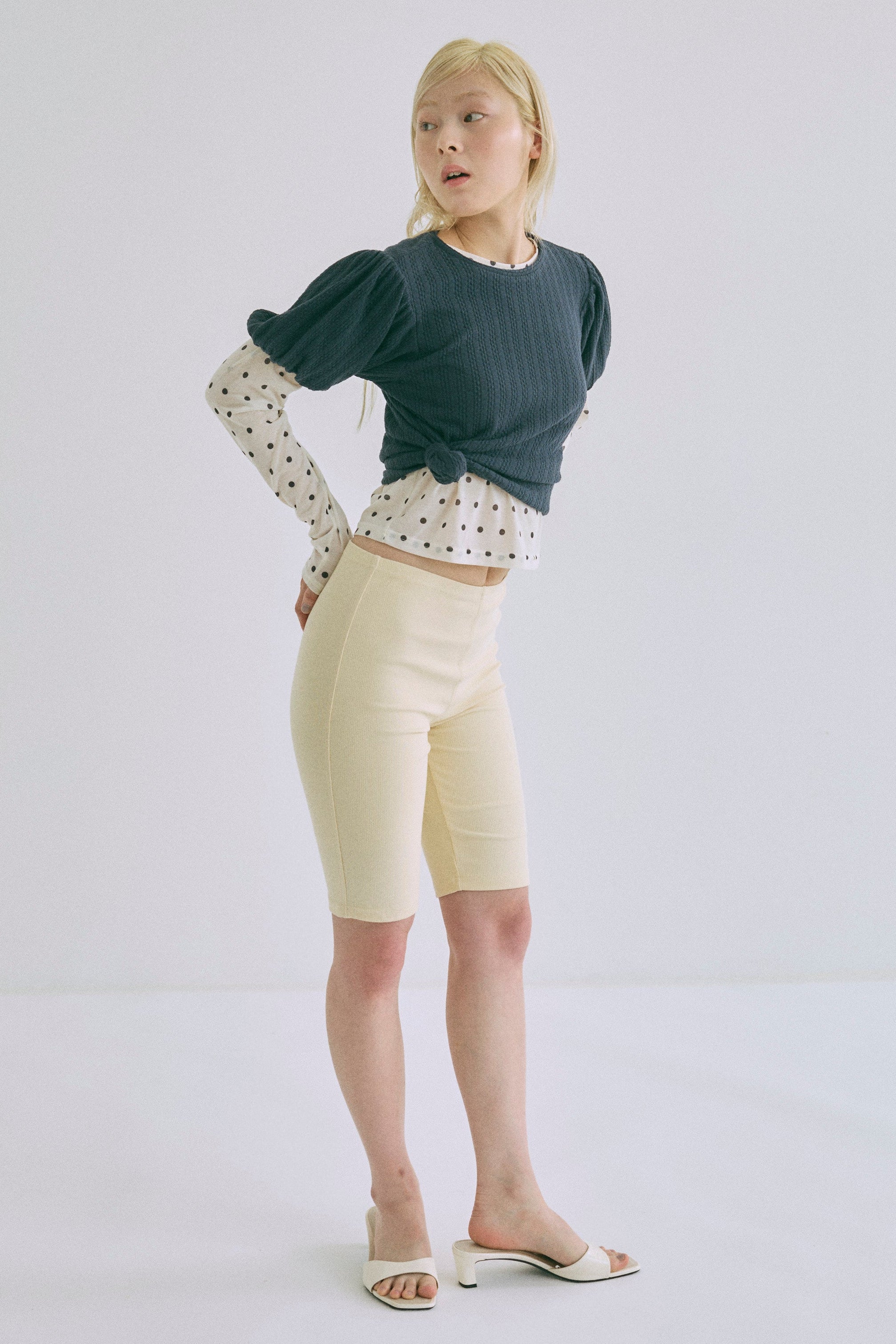 着用カラー:ネイビー モデル身長:162㎝