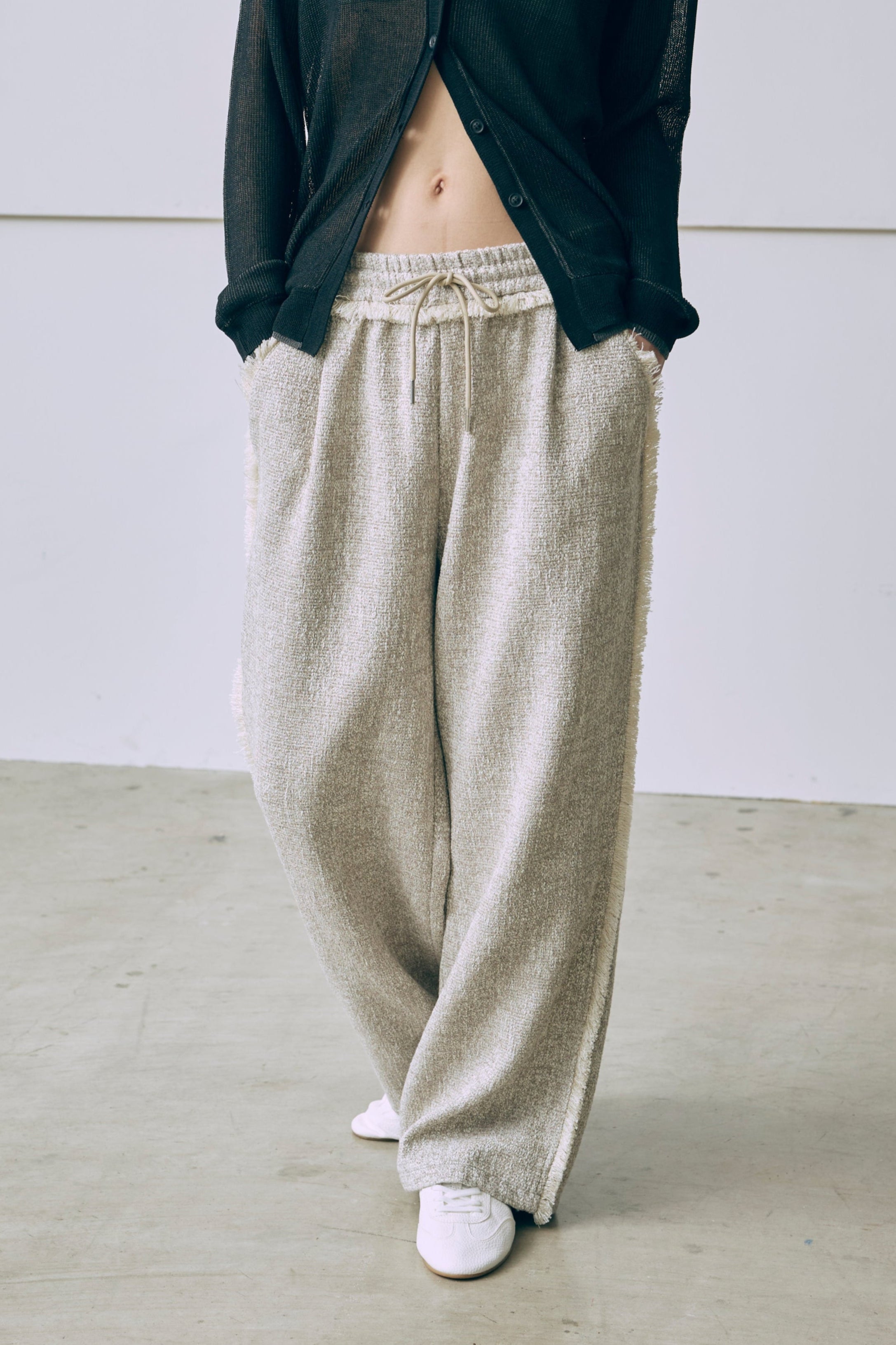 着用カラー:グレージュ モデル身長:171cm