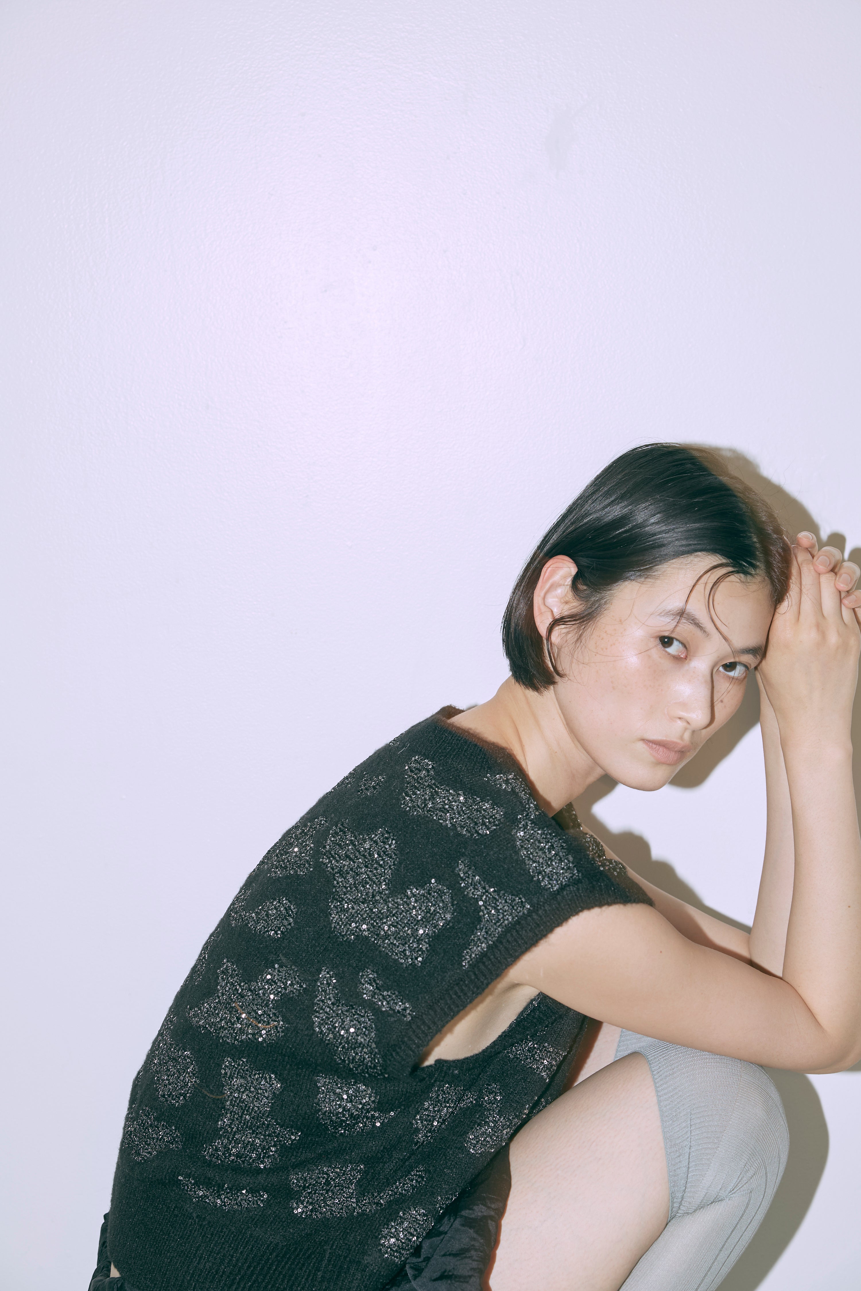 Sequin Jacquard Knit Vest
