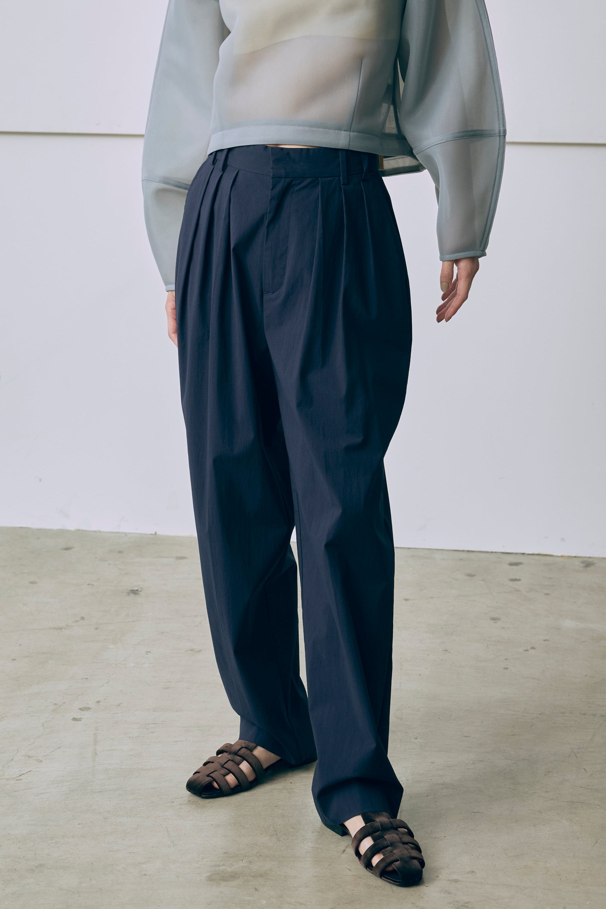 着用カラー:ネイビー モデル身長:171cm