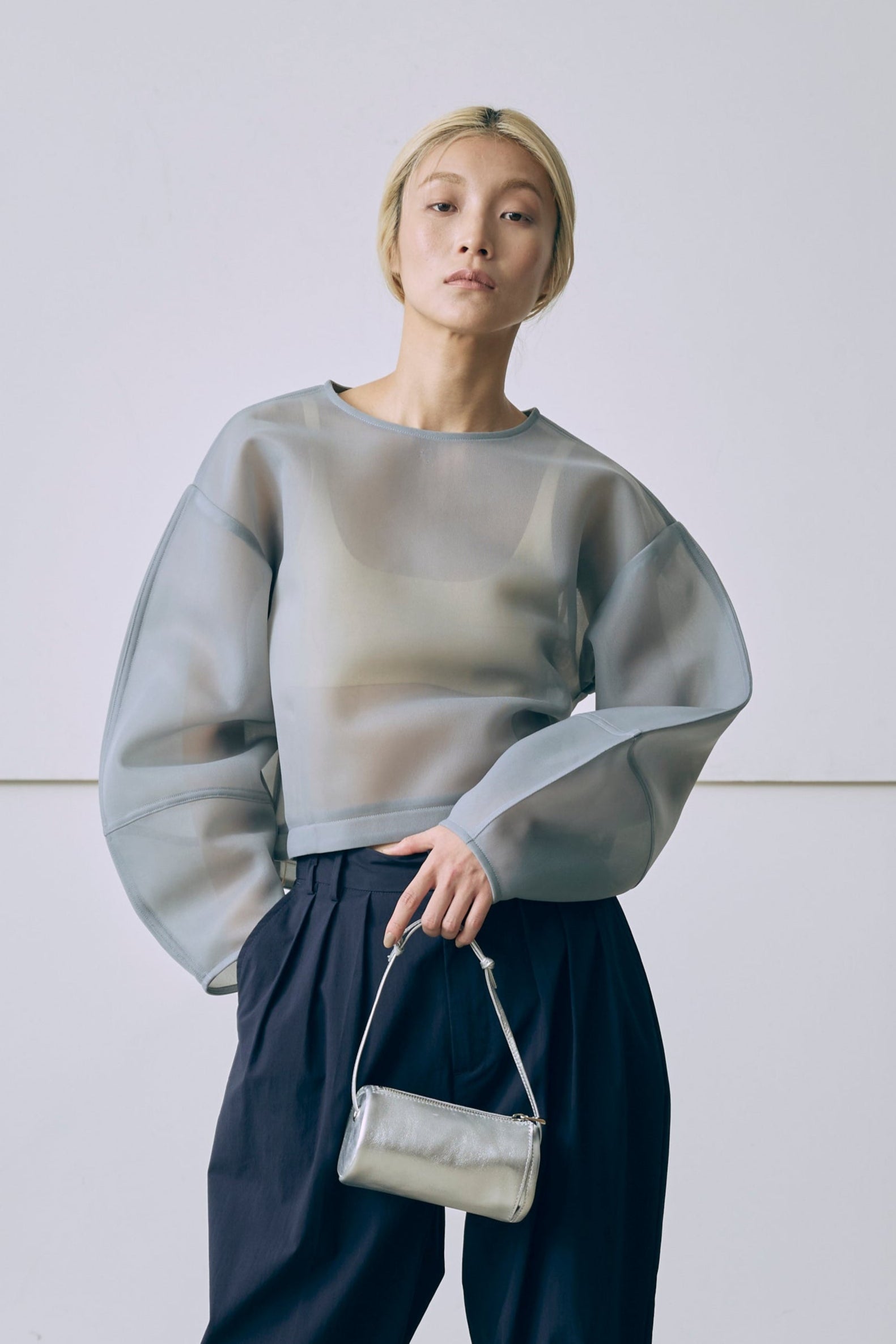 Textured Sheer Cocoon Pullover ブルー