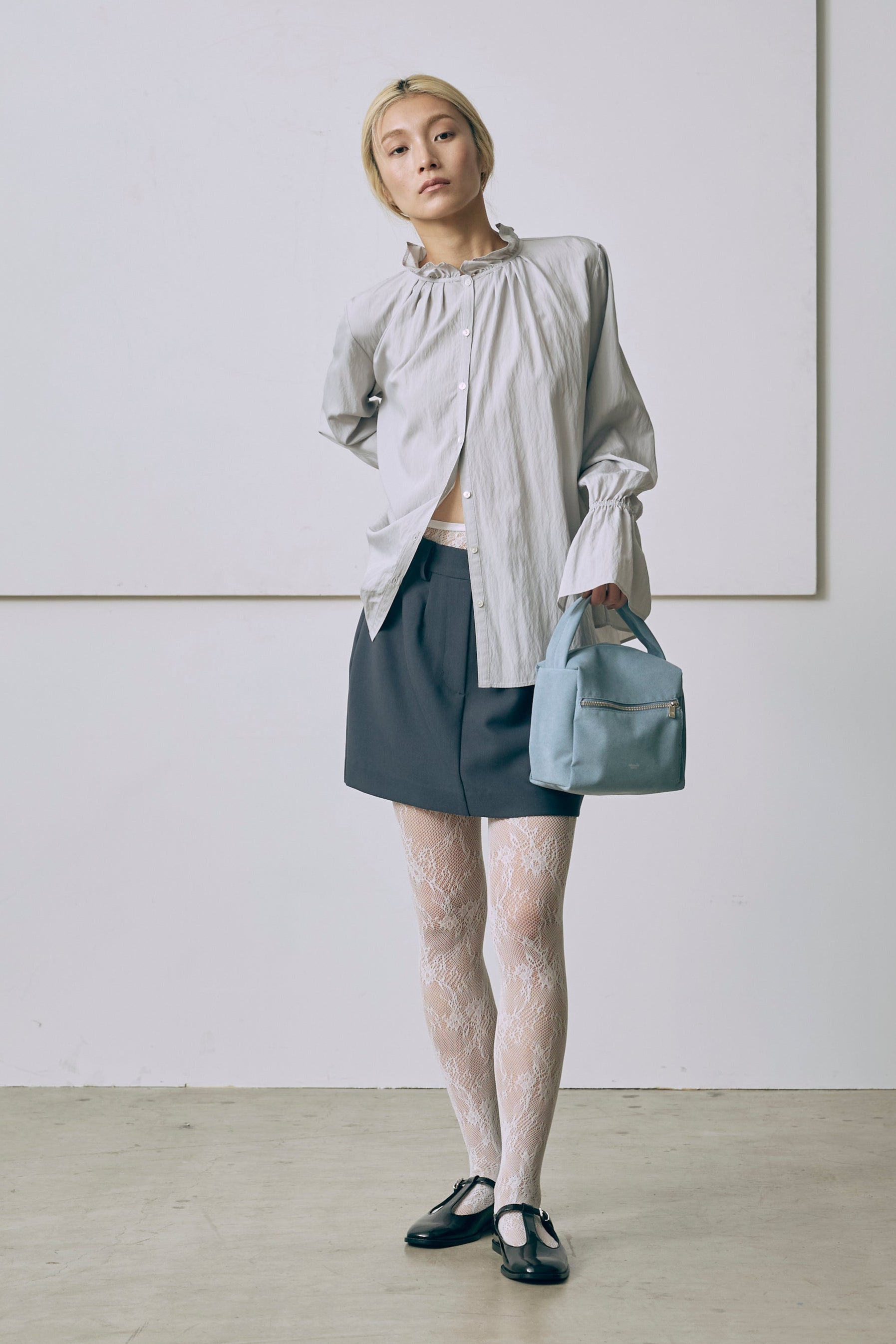 着用カラー:チャコール モデル身長:171cm