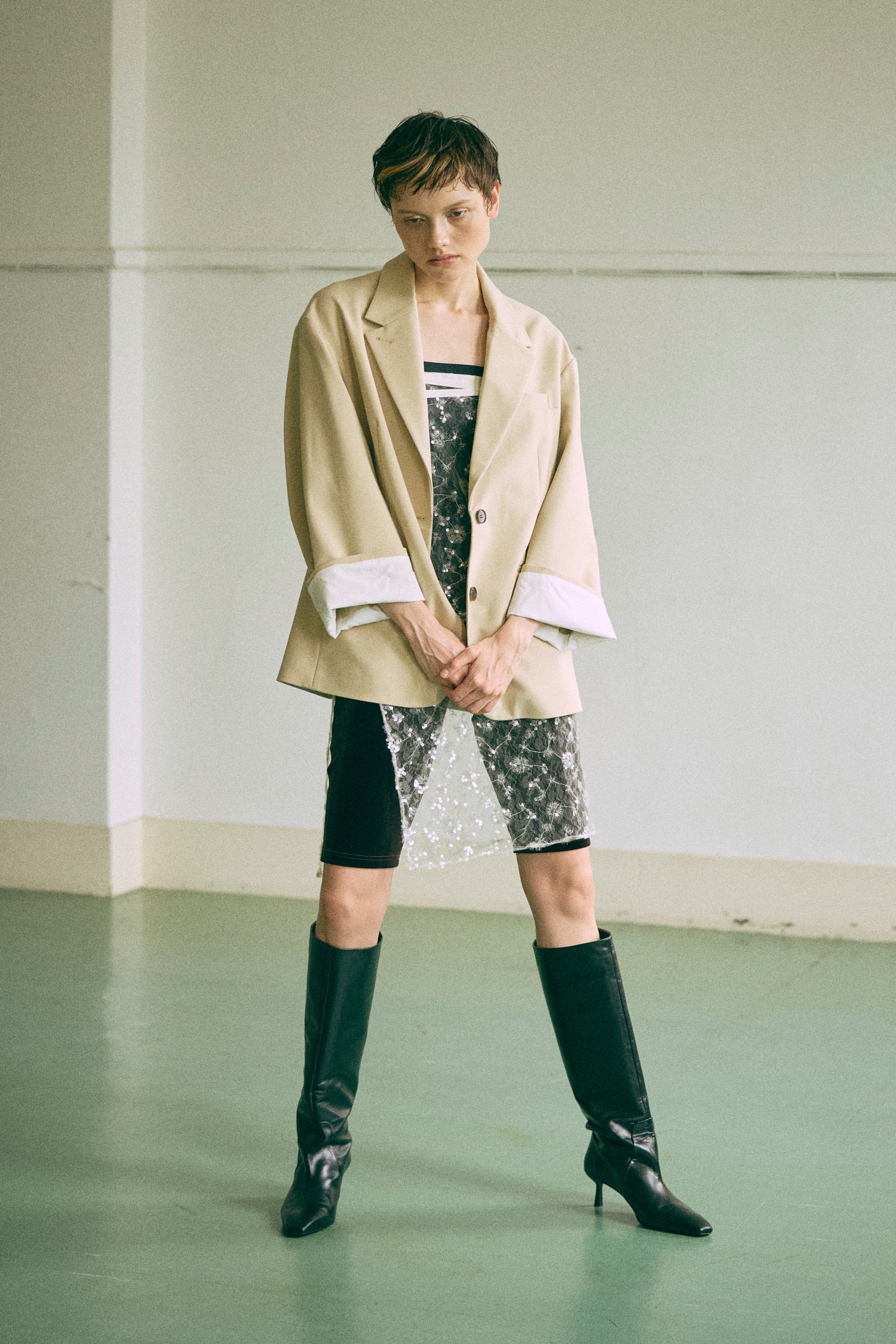 着用カラー:ブラウン モデル身長:178cm