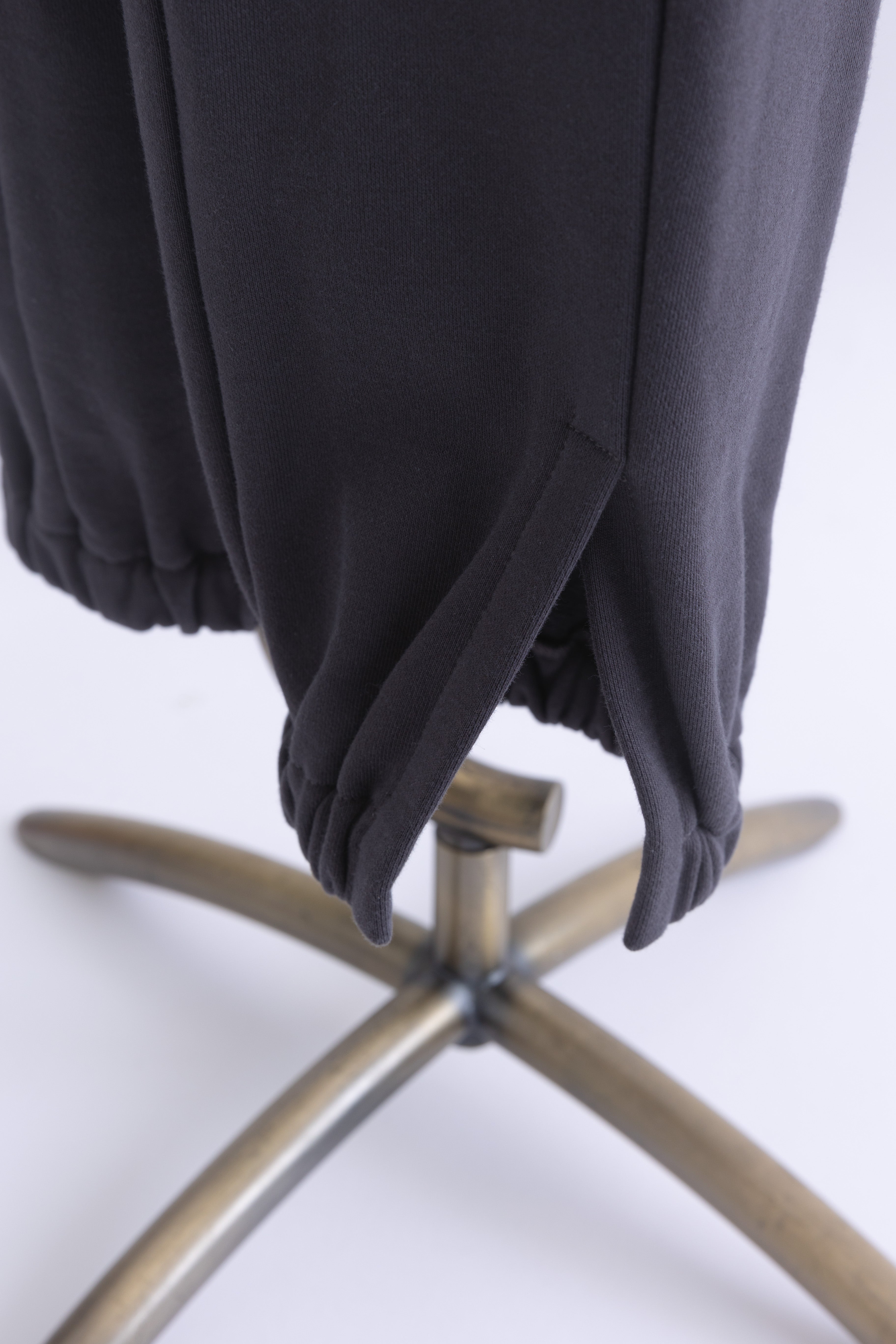 【Set Up】Slit Sweat Pants