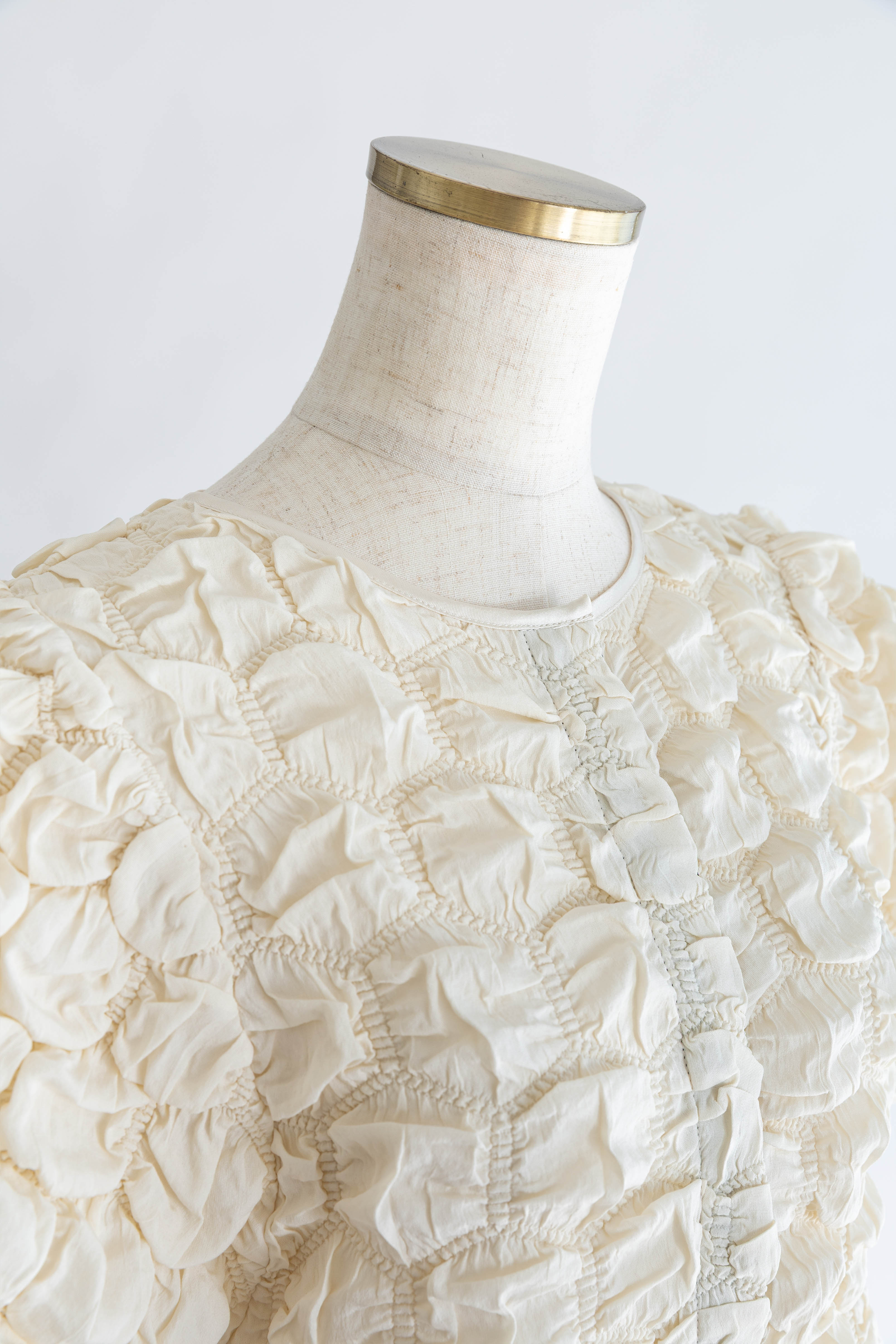 Puff Smocked Short Blouse アイボリー