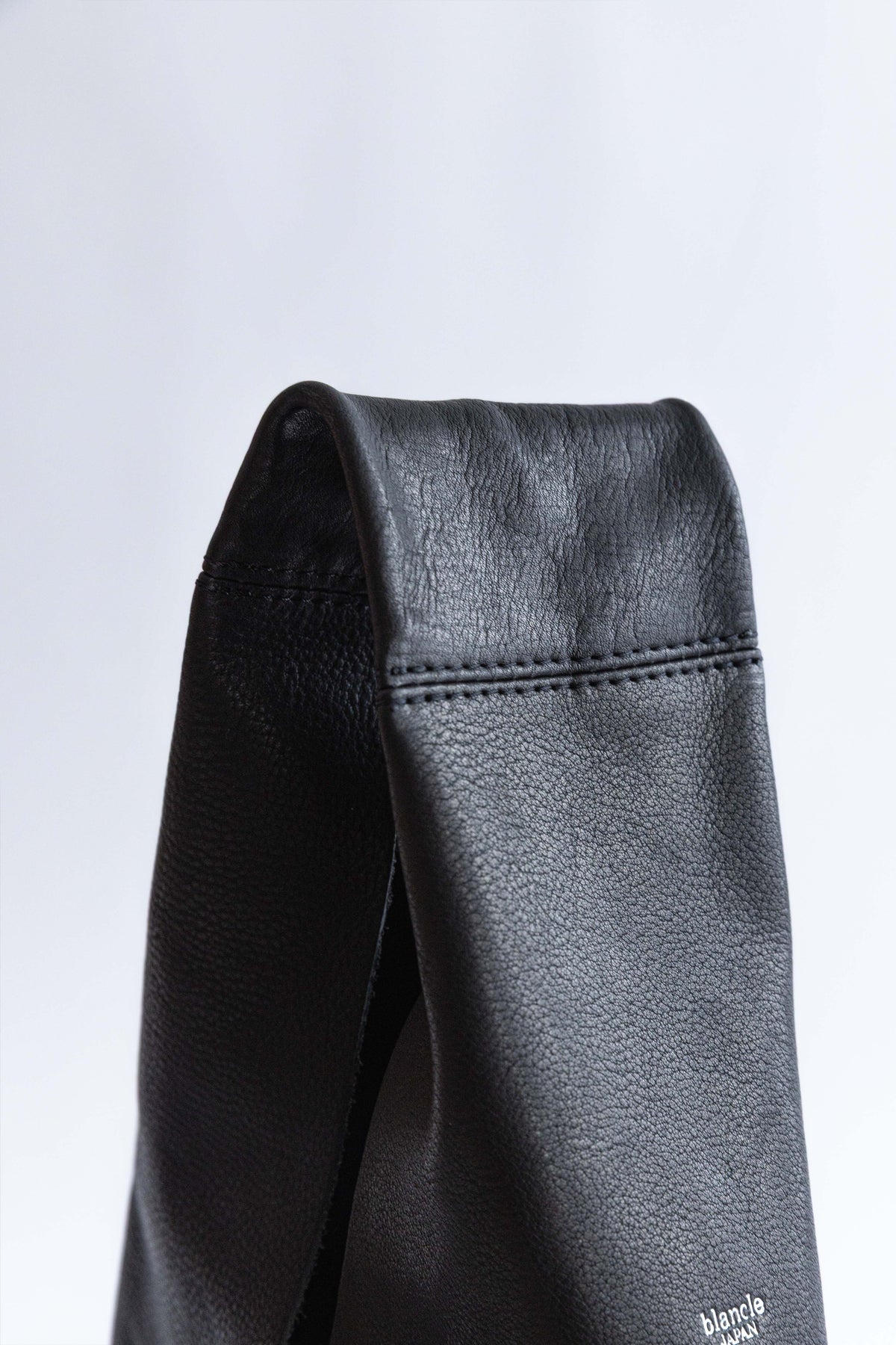Mono Sling ブラック