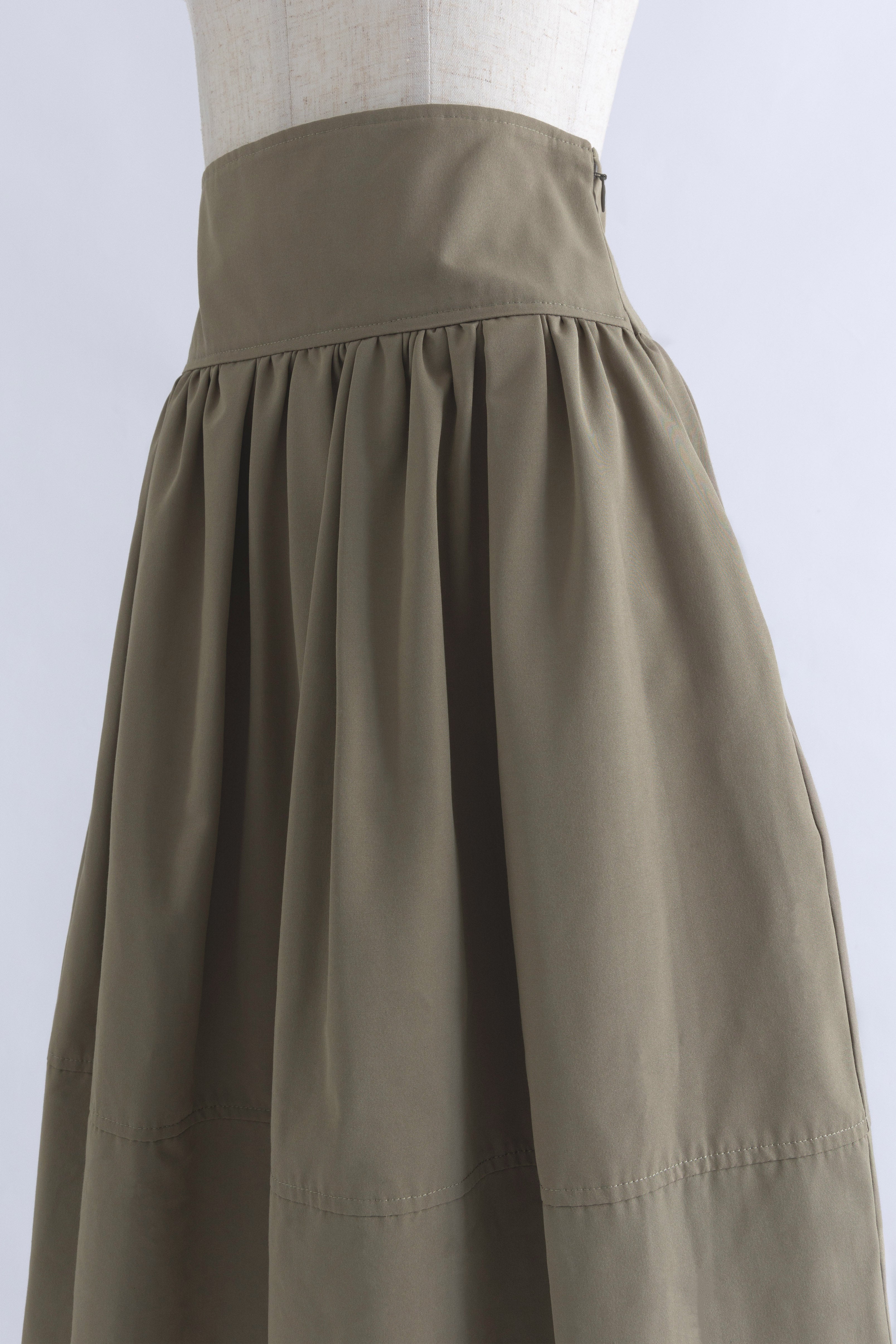 Cocoon Silhouette Skirt