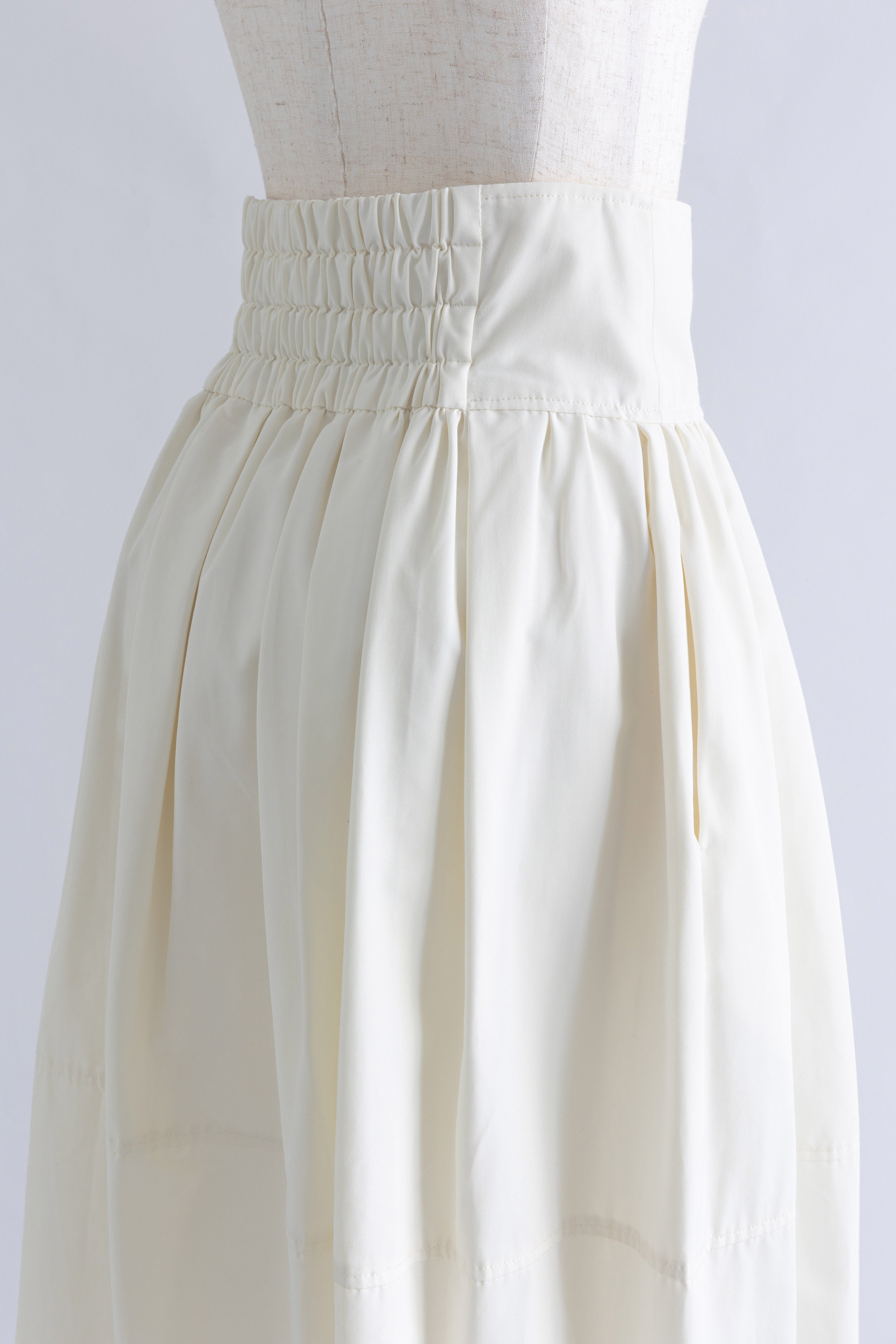 Cocoon Silhouette Skirt