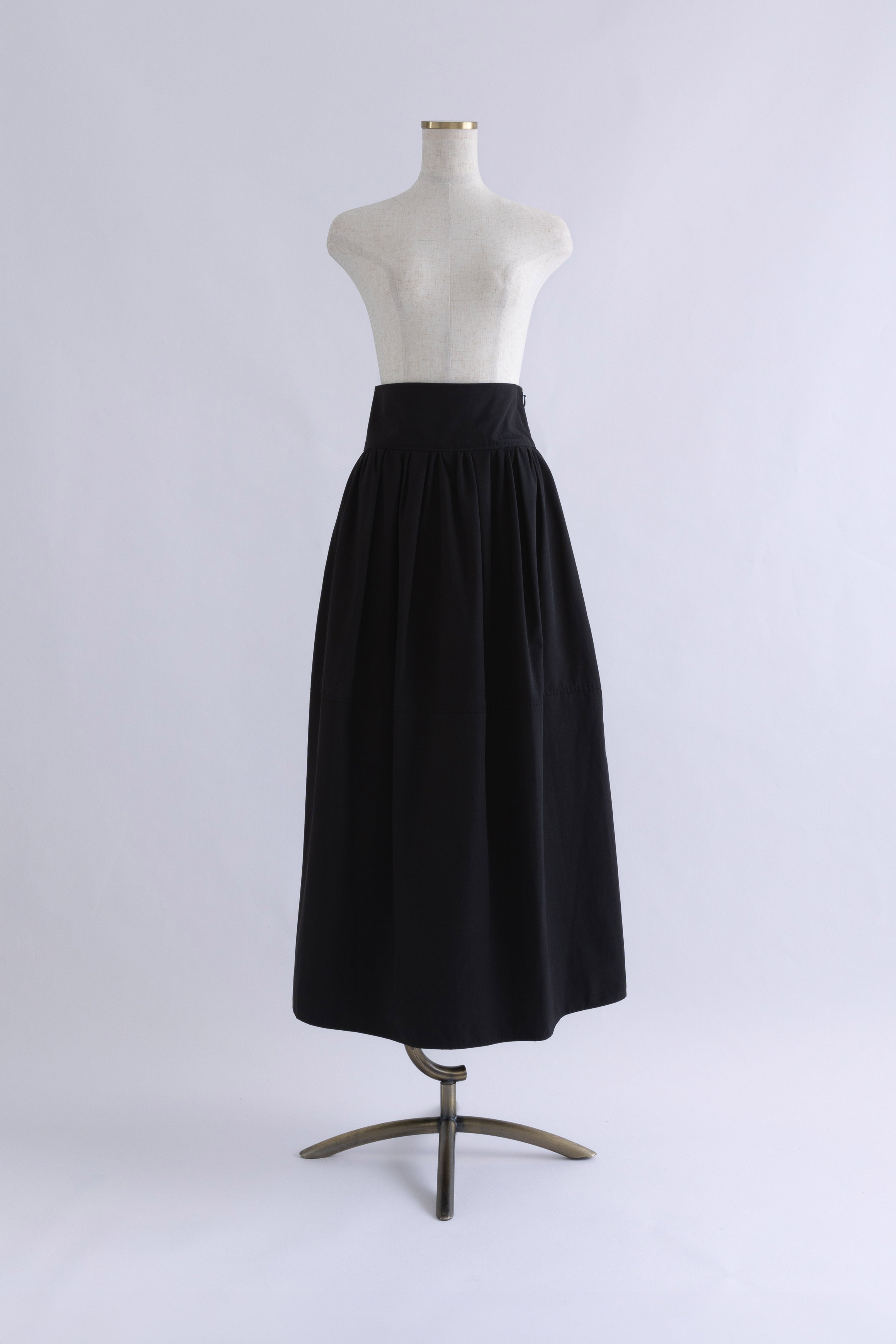 Cocoon Silhouette Skirt ブラック