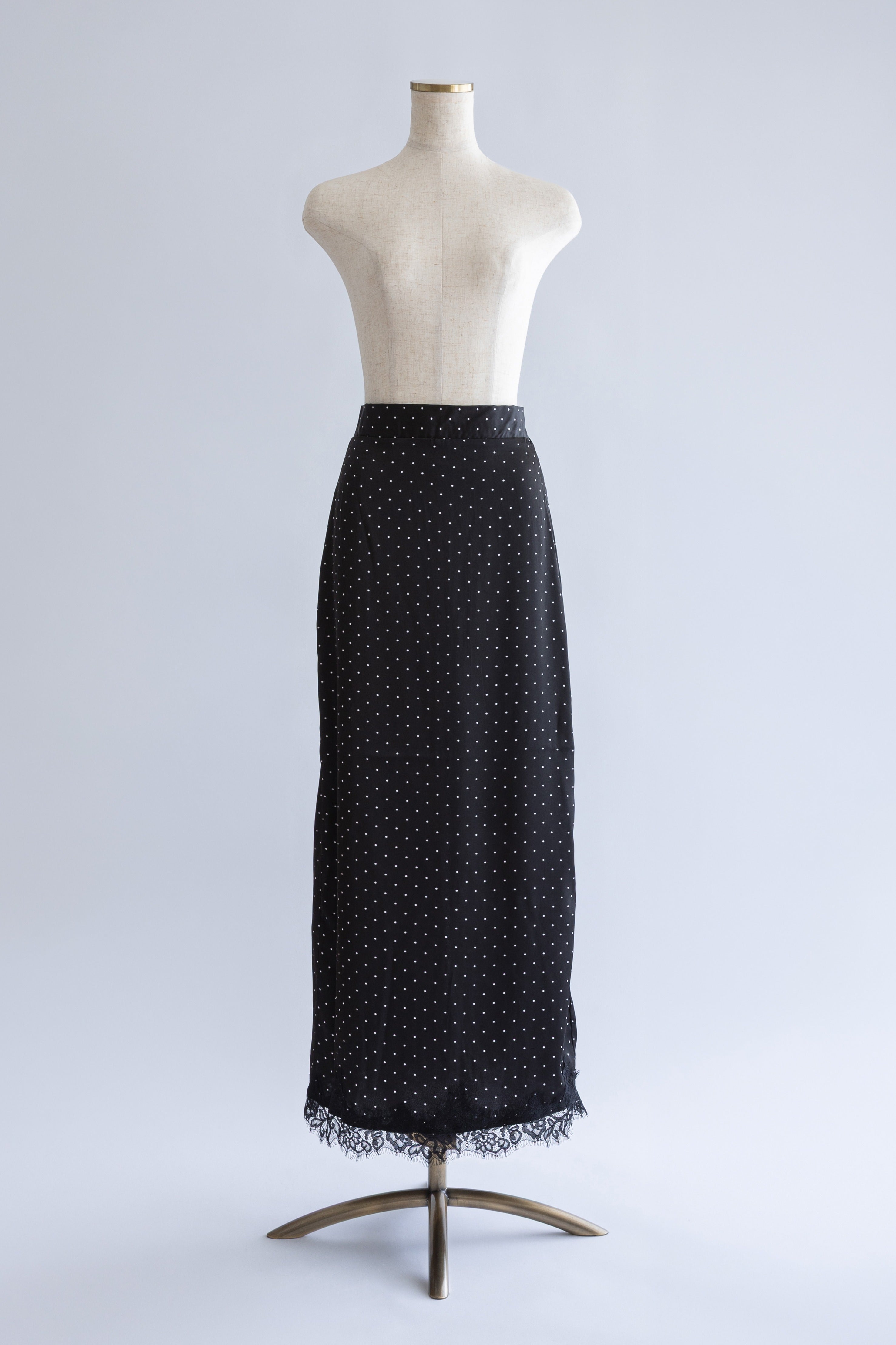 Polka Dot Satin Lace Trim Skirt ブラック