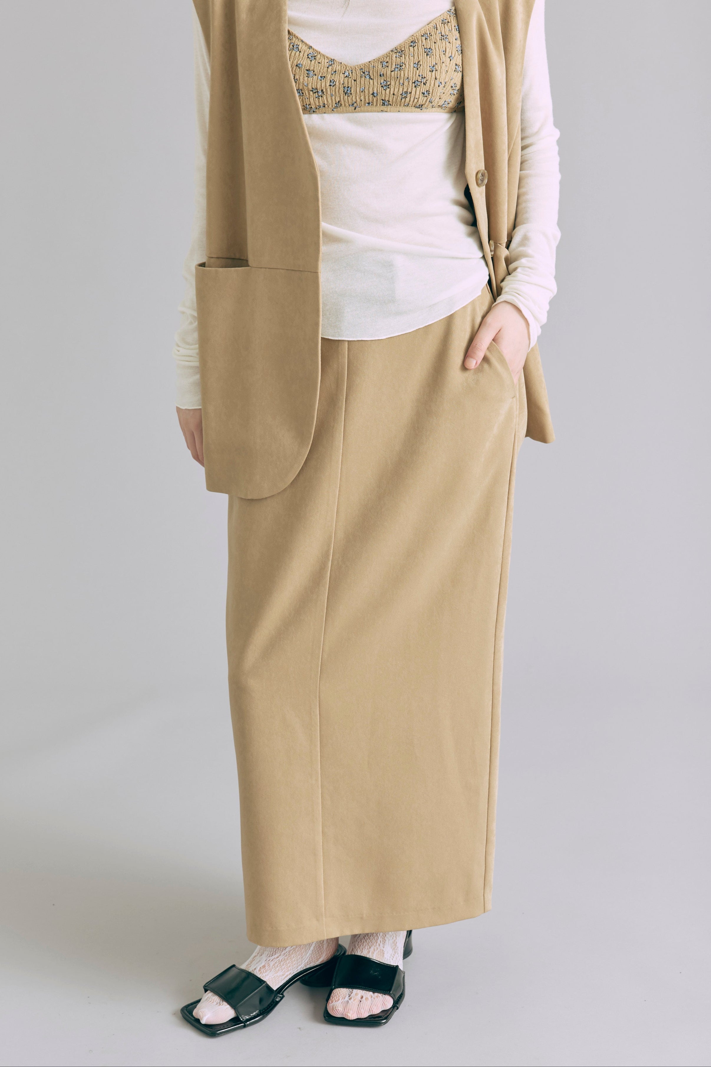 【Set Up】Faux Suede Straight Skirt