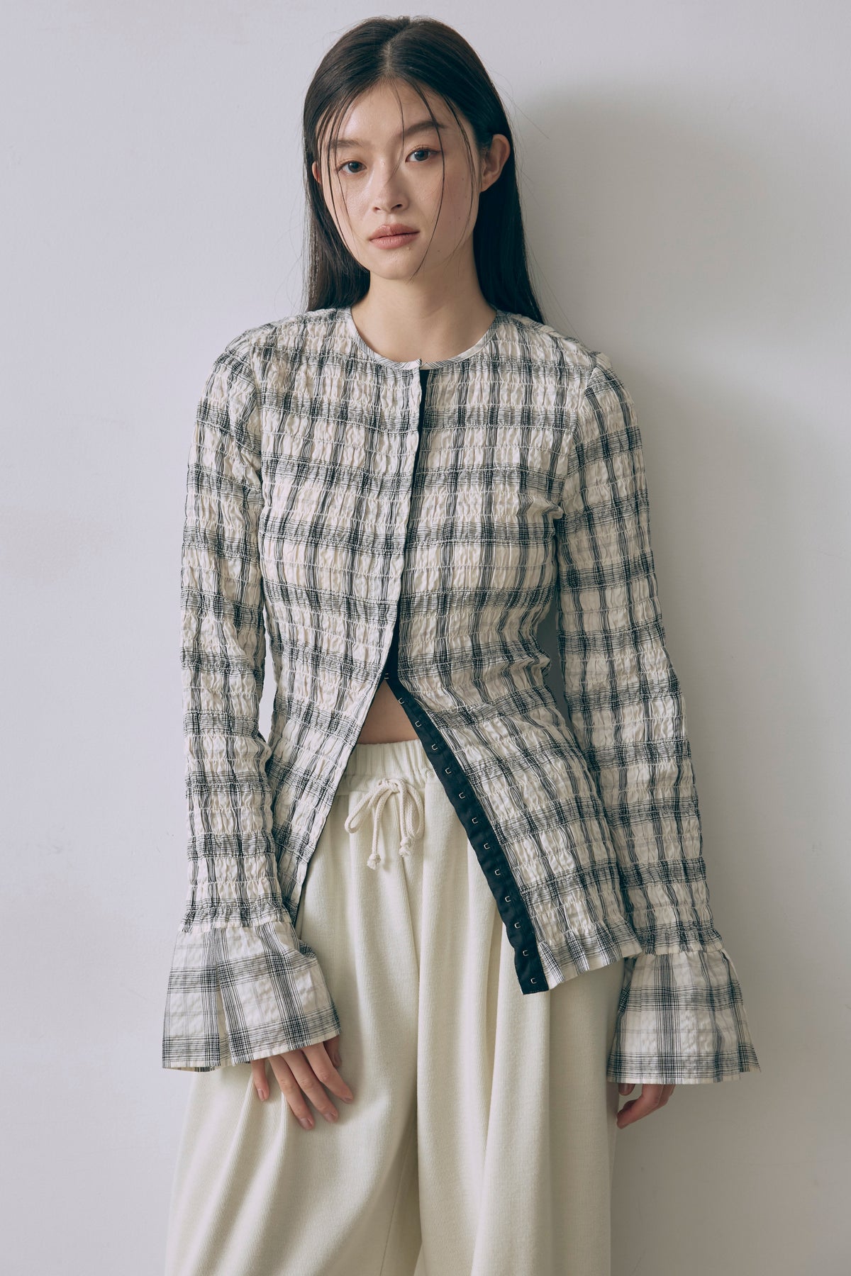Smocked Check Blouse ホワイト size:F model:171cm YUUMIKO