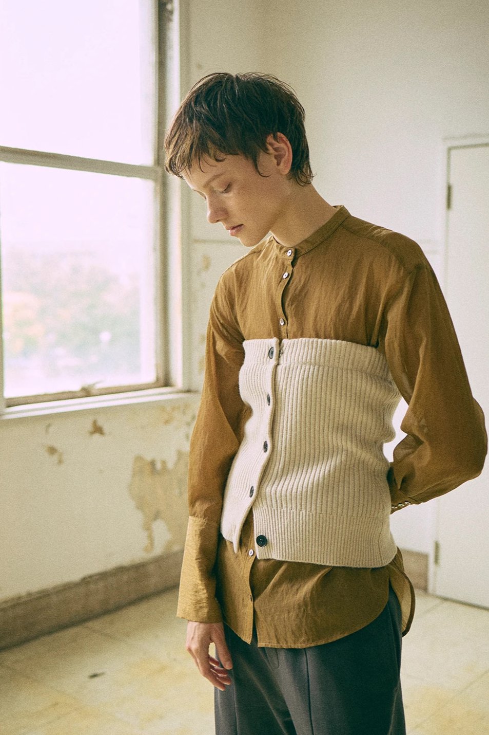 着用カラー:ライトベージュ モデル身長:178cm