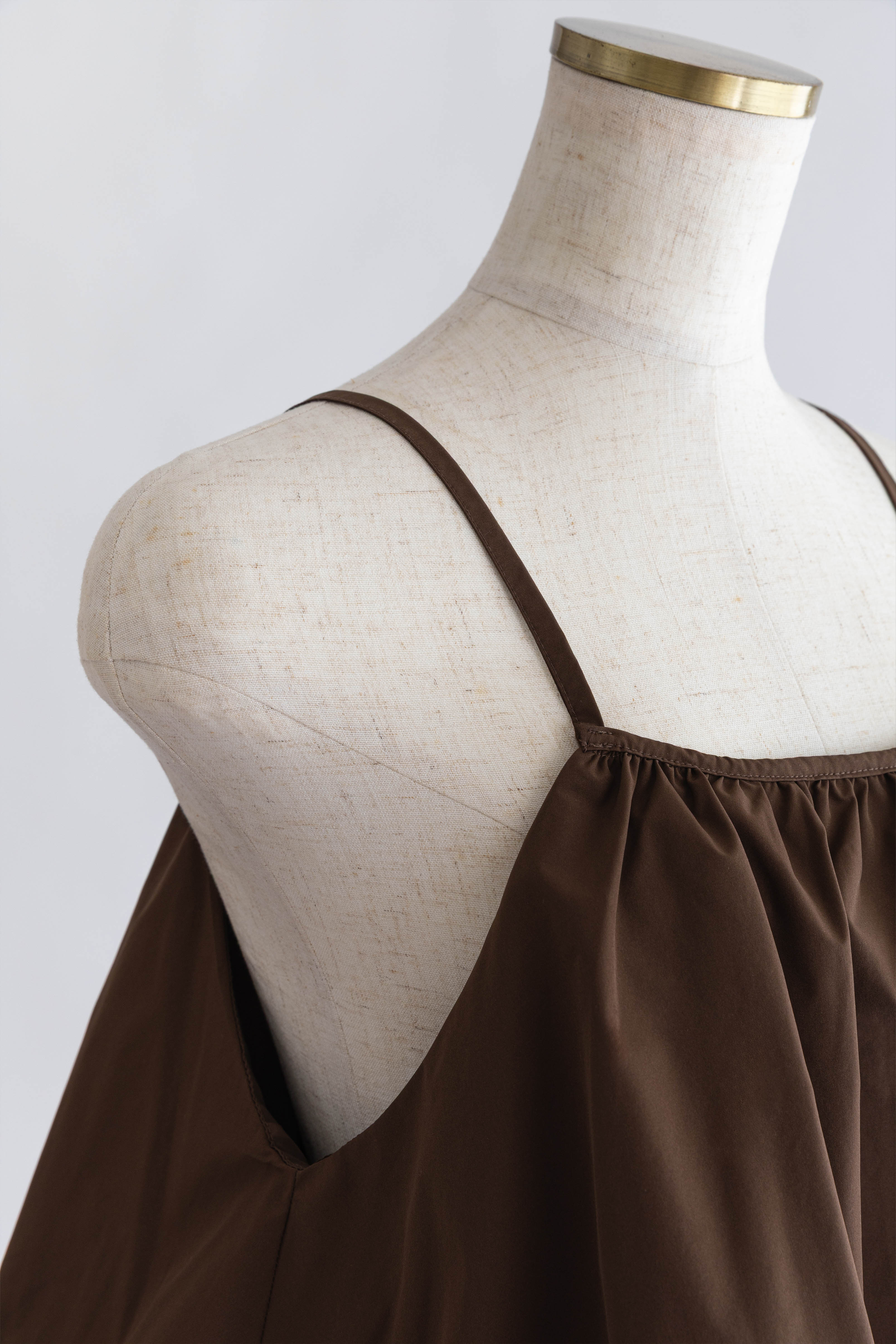 Water-Repellent Balloon Cami – EN NEUME