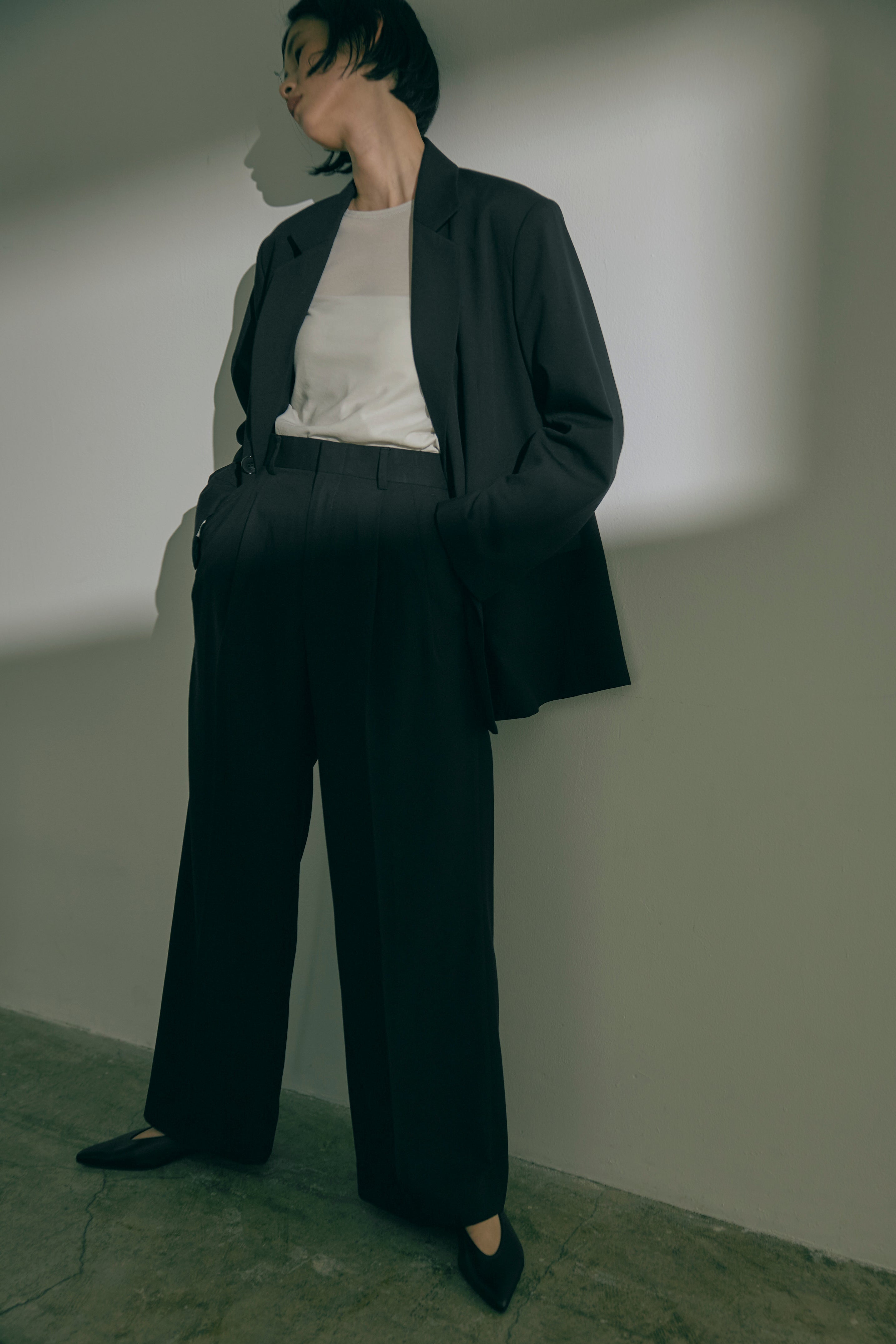 【Set Up】Semi-Wide Trousers