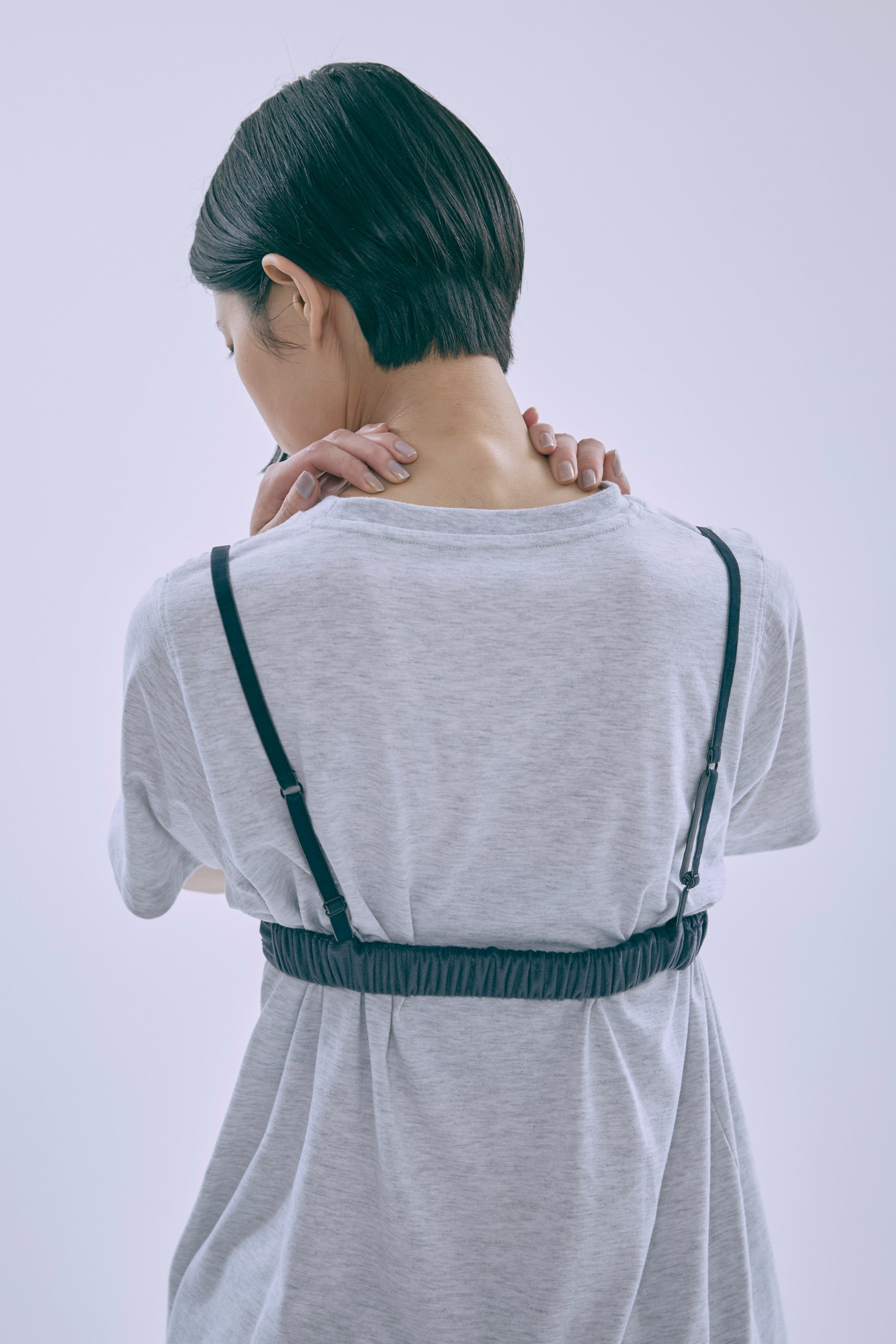 最終値下げ【EN NEUME】2Way Cutout Knit Pullover 2Way Cutout Knit Pullover – EN NEUME