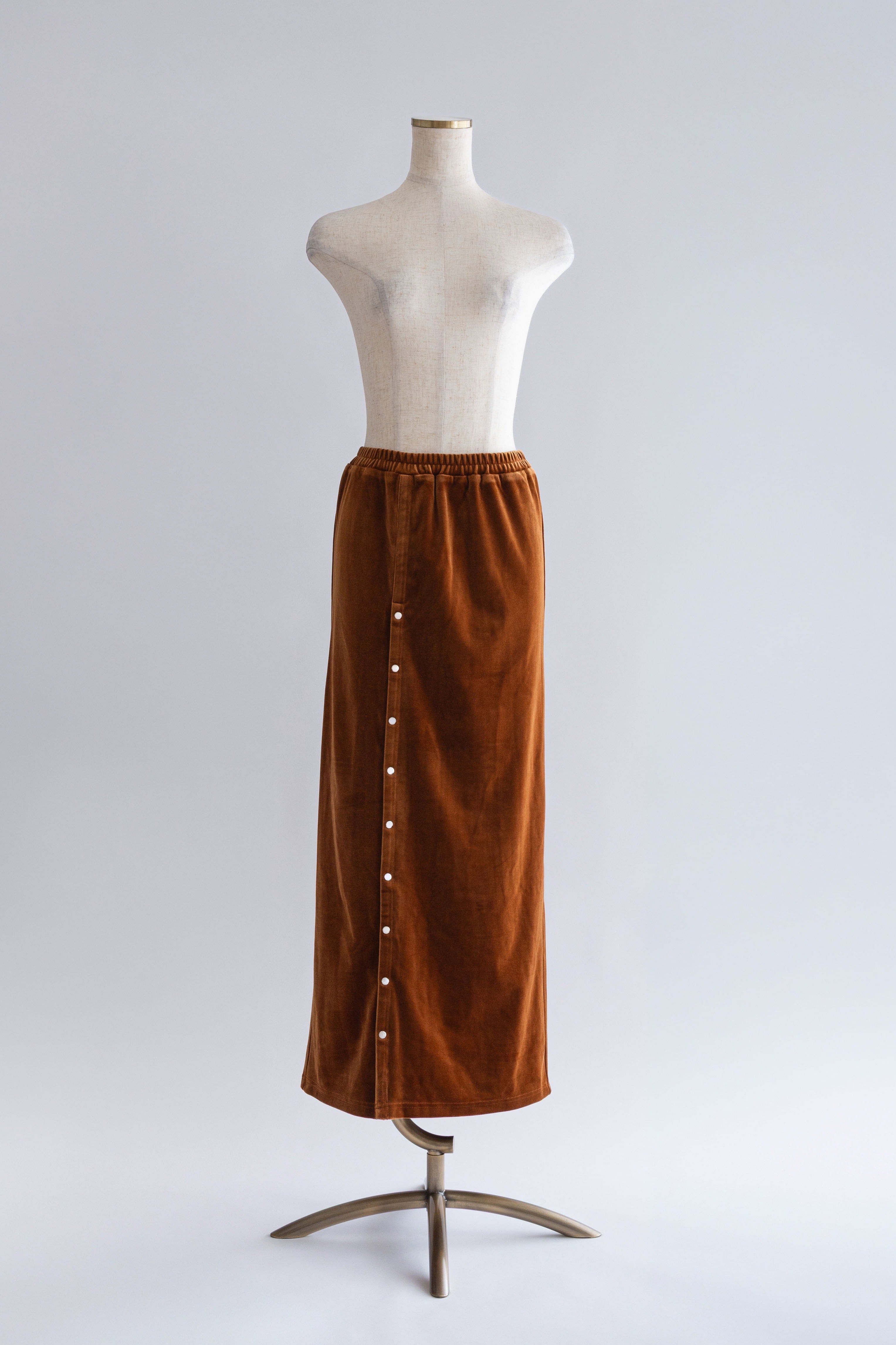 Velour Snap-Detail I-Line Skirt キャメル