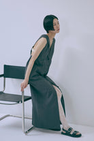 着用カラー:ブラック　モデル身長:170cm