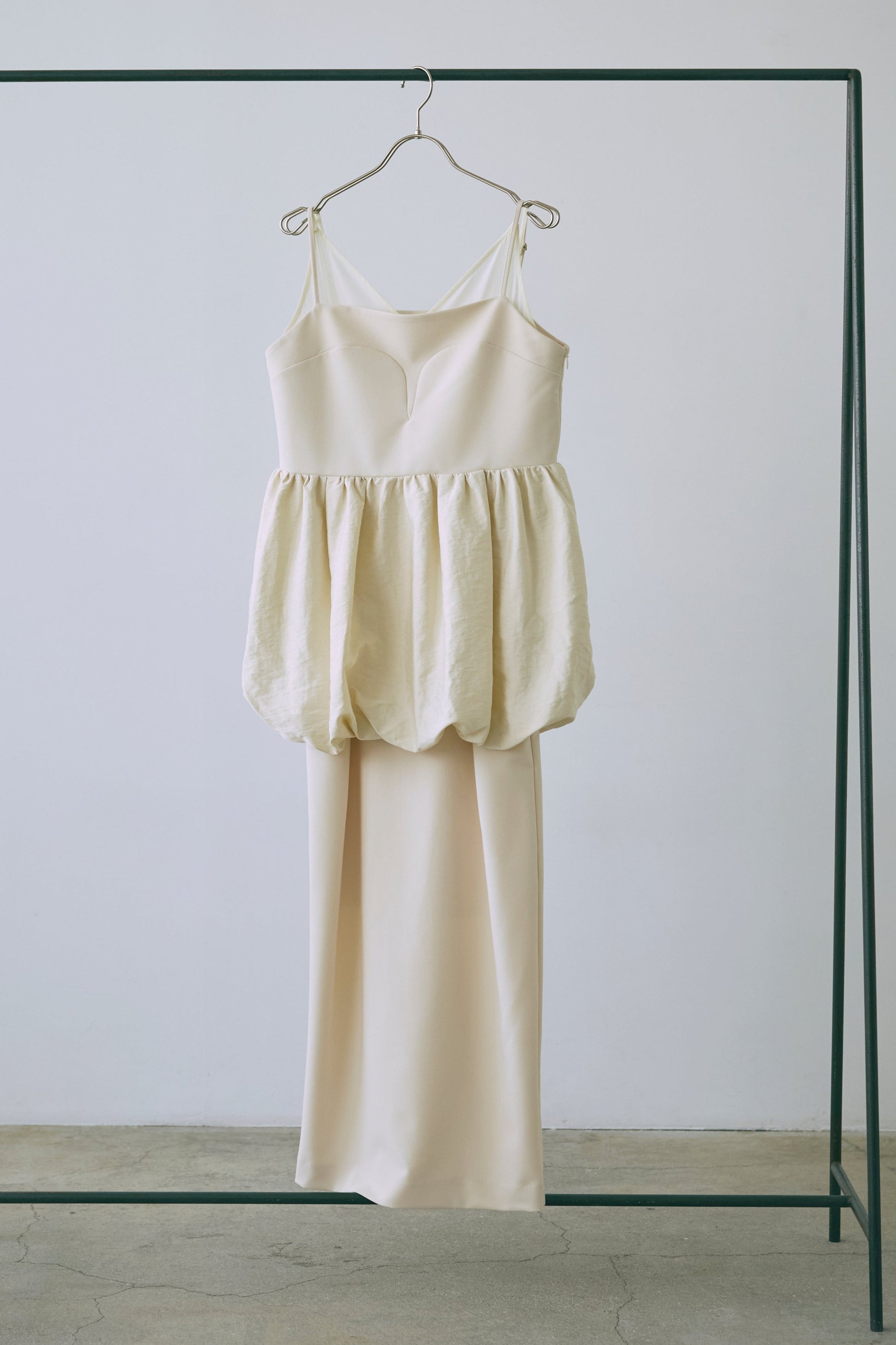 【Dress】Avant-Bloom Dress アイボリー