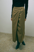 着用カラー:キャメル　モデル身長:178cm