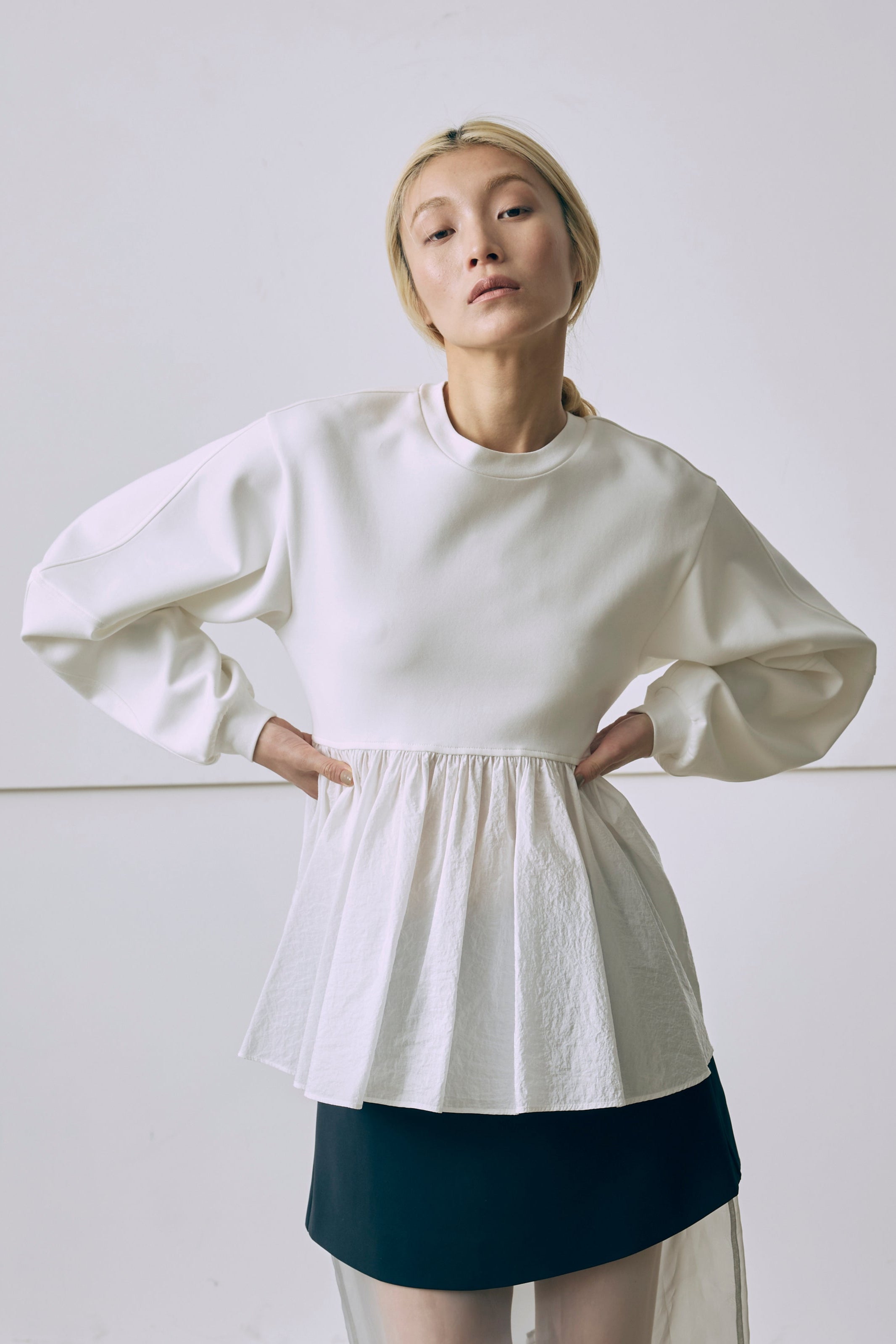 Bonding Peplum Top