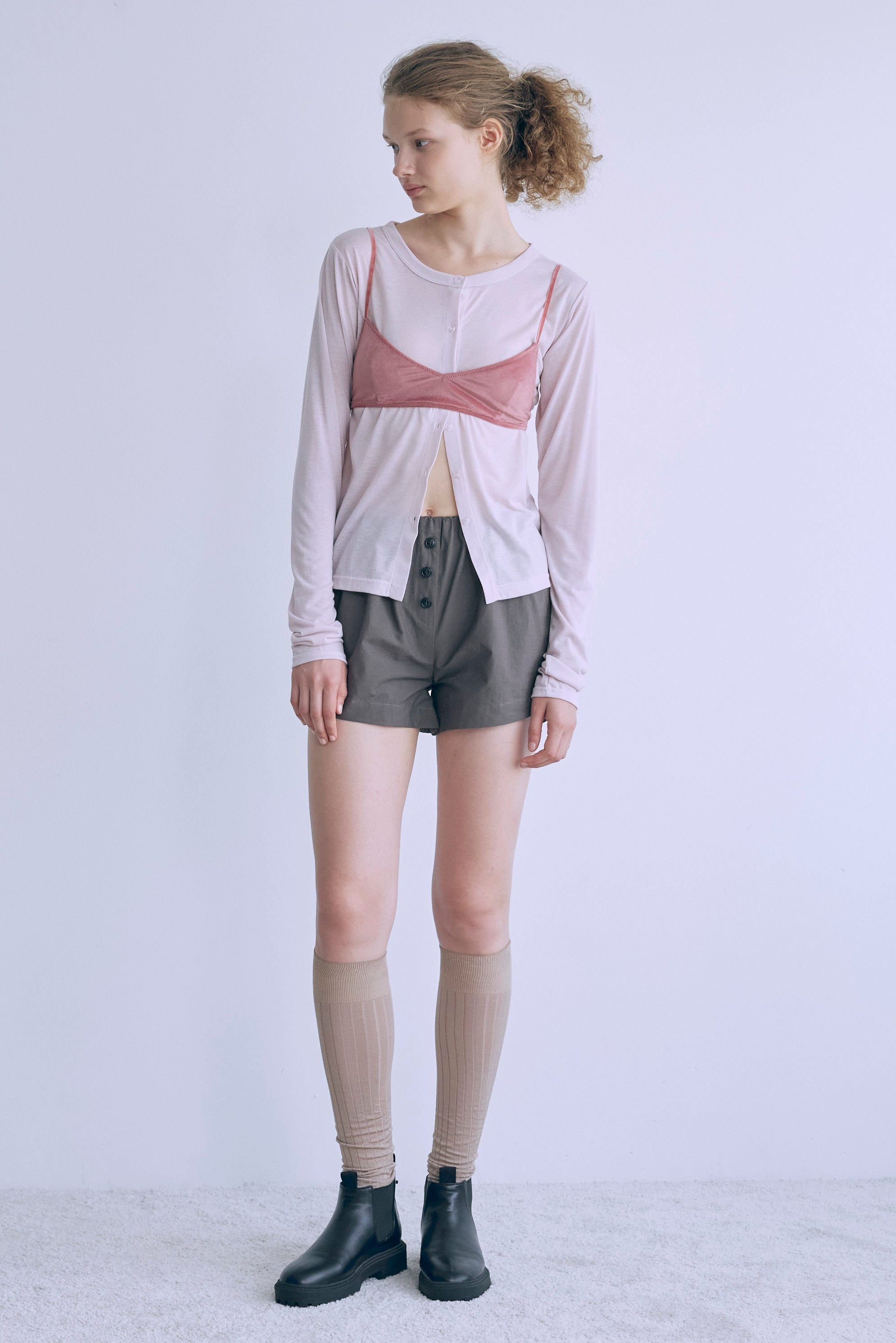 着用カラー:ピンク  モデル身長:176㎝