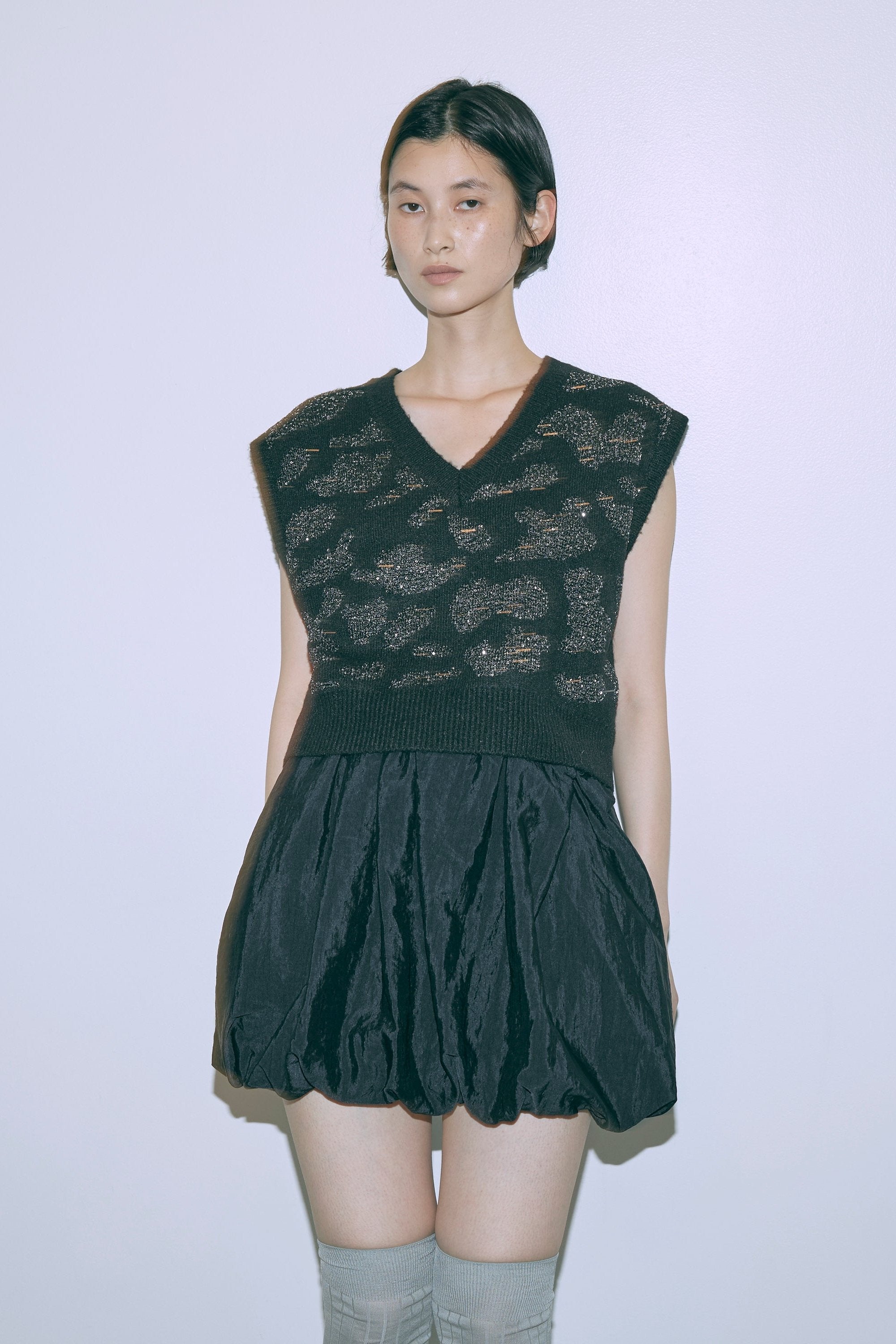 Sequin Jacquard Knit Vest