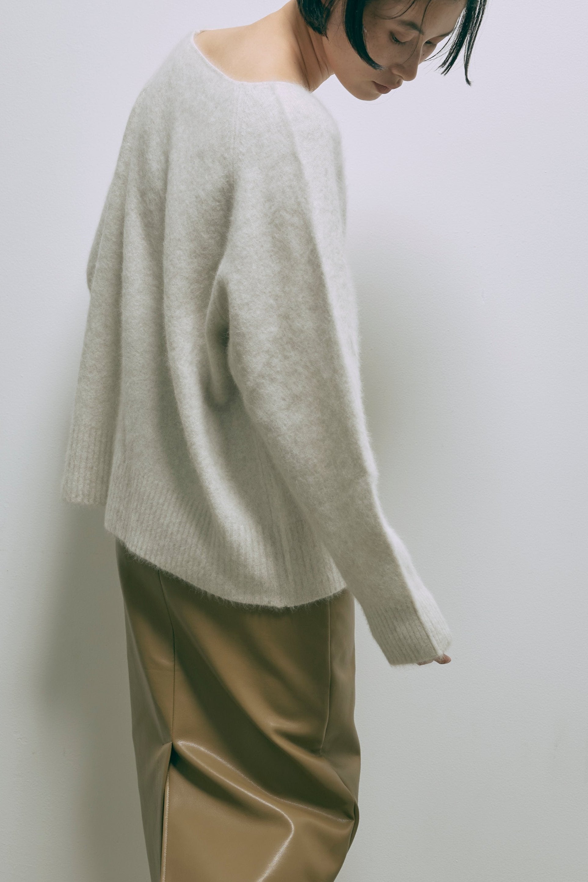 Vneck Fox Over Knit