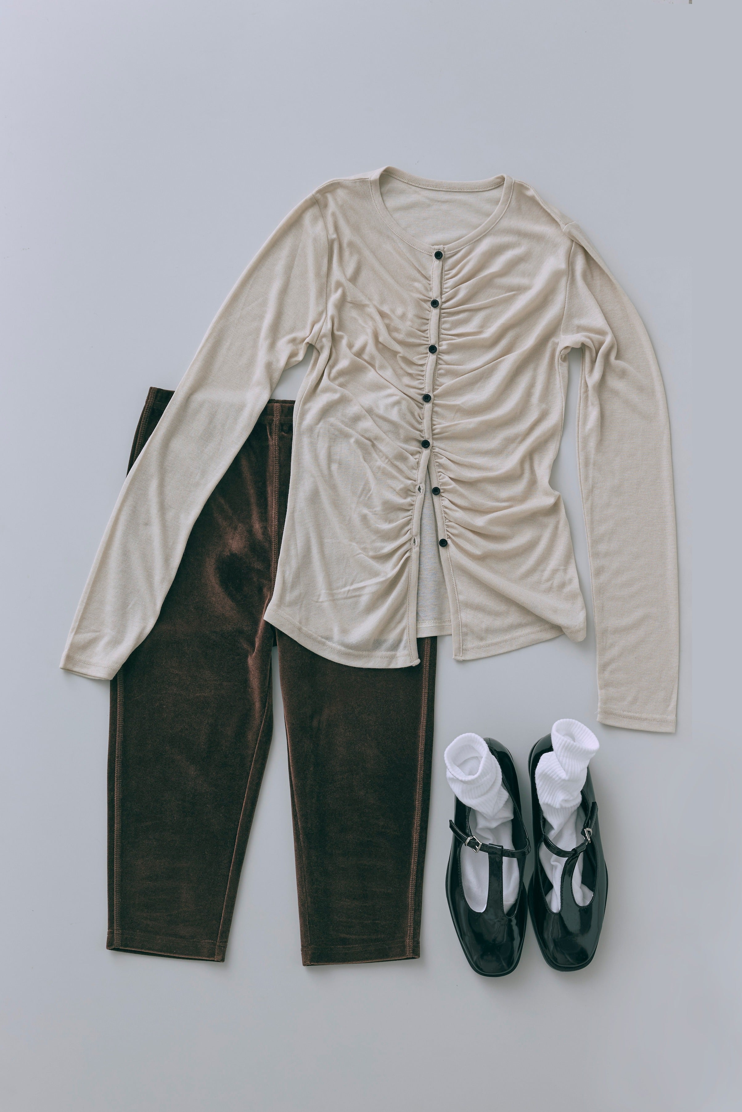Soft Sheer Gathered Cardigan ライトベージュ