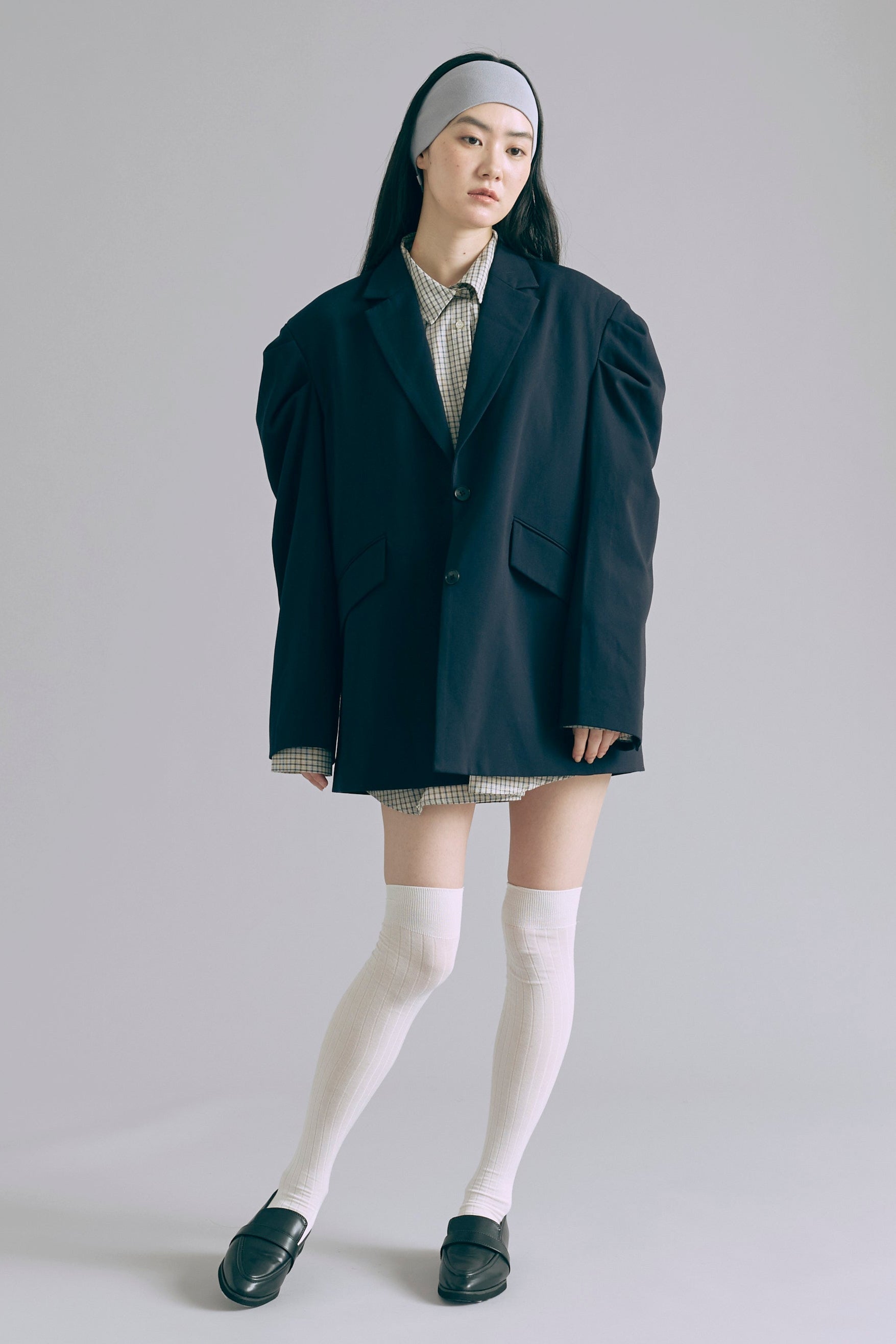 着用カラー:ネイビー　着用サイズ:1　モデル身長:165cm