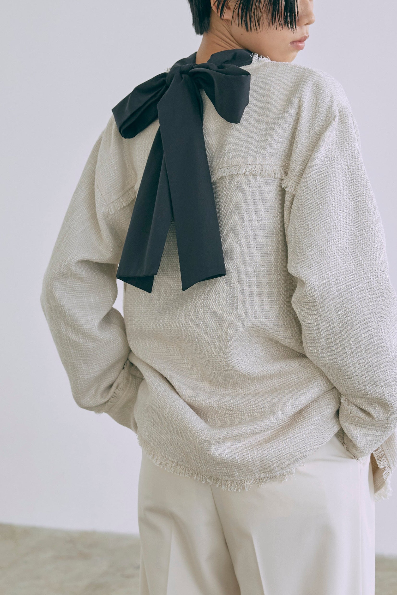 OUTER – EN NEUME
